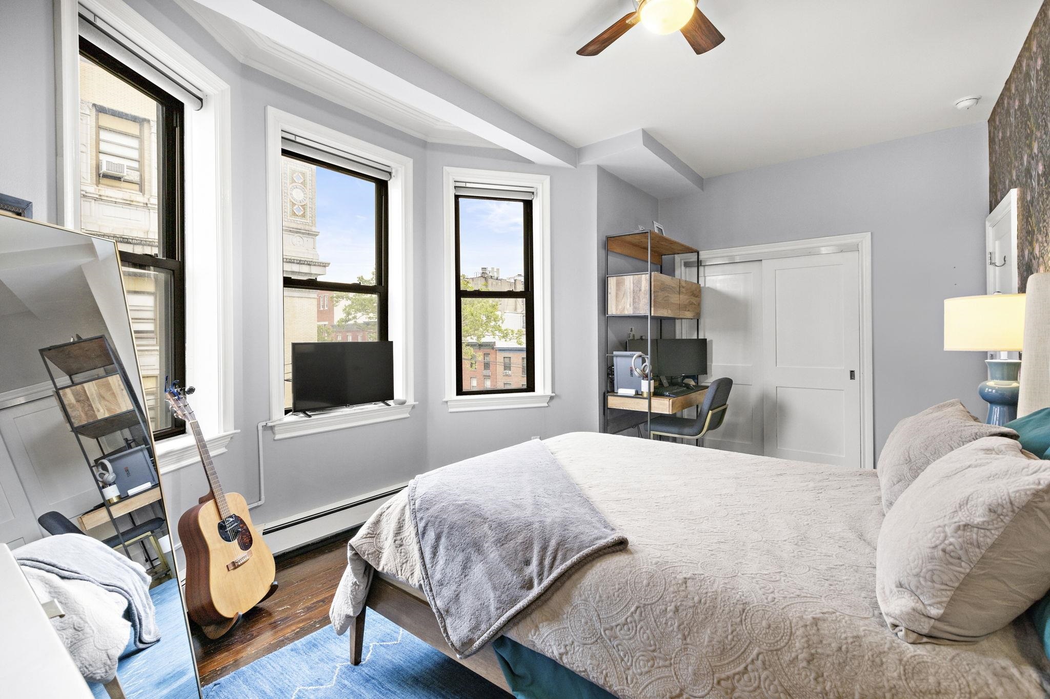 338 BLOOMFIELD ST Unit: 3