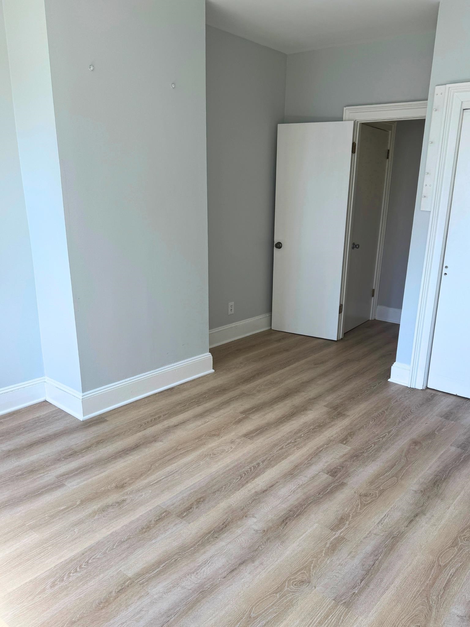 155 HOPKINS AVE Unit: 6