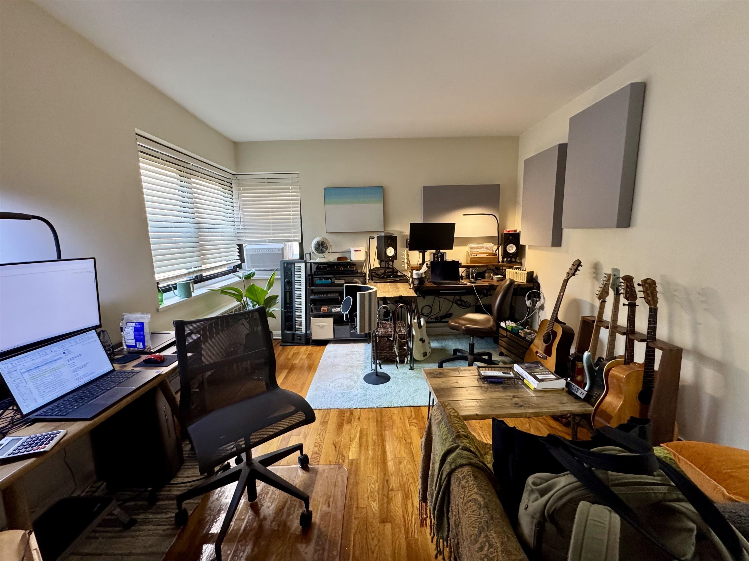 2337 HUDSON TERRACE Unit: B10