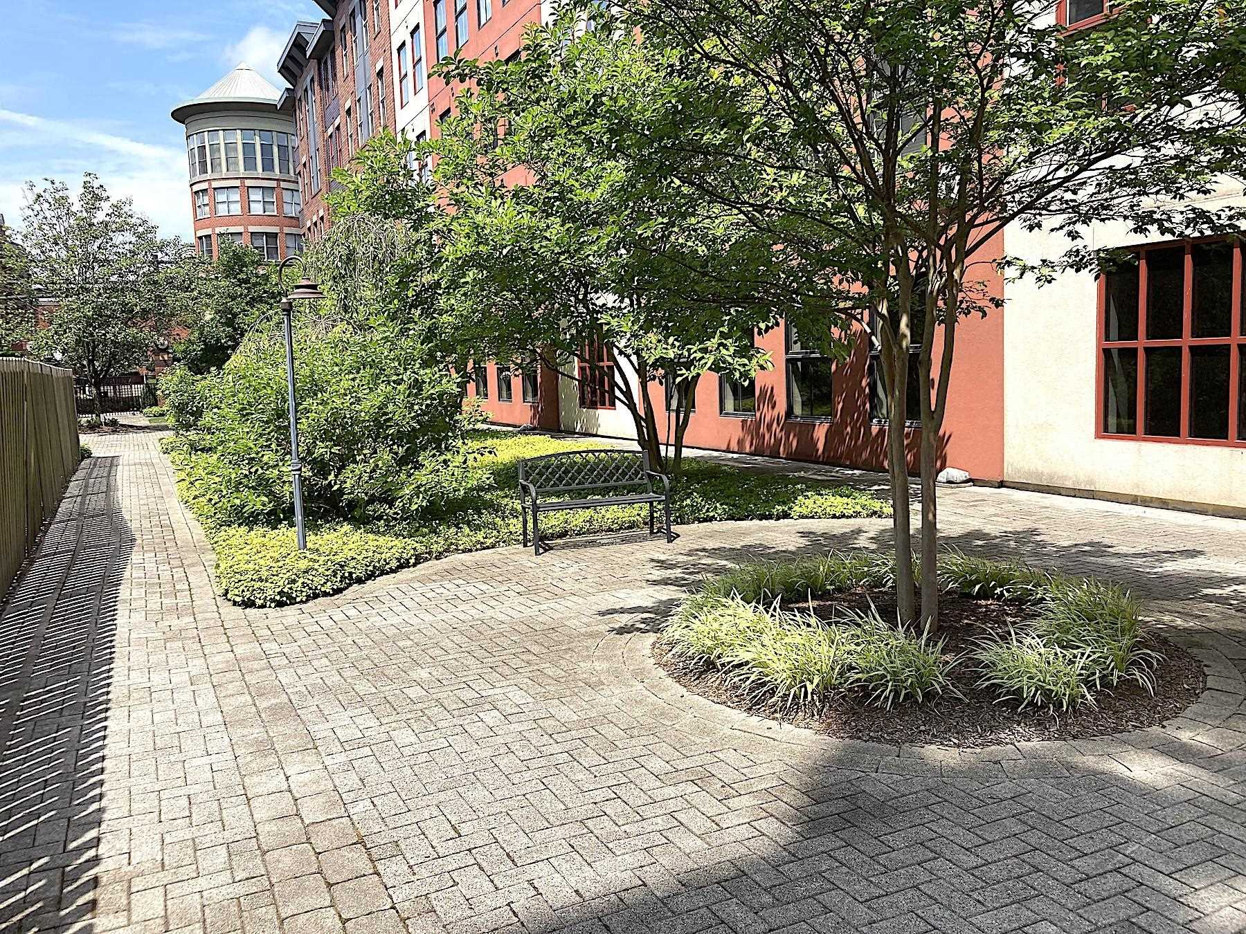 812 GRAND ST Unit: 208