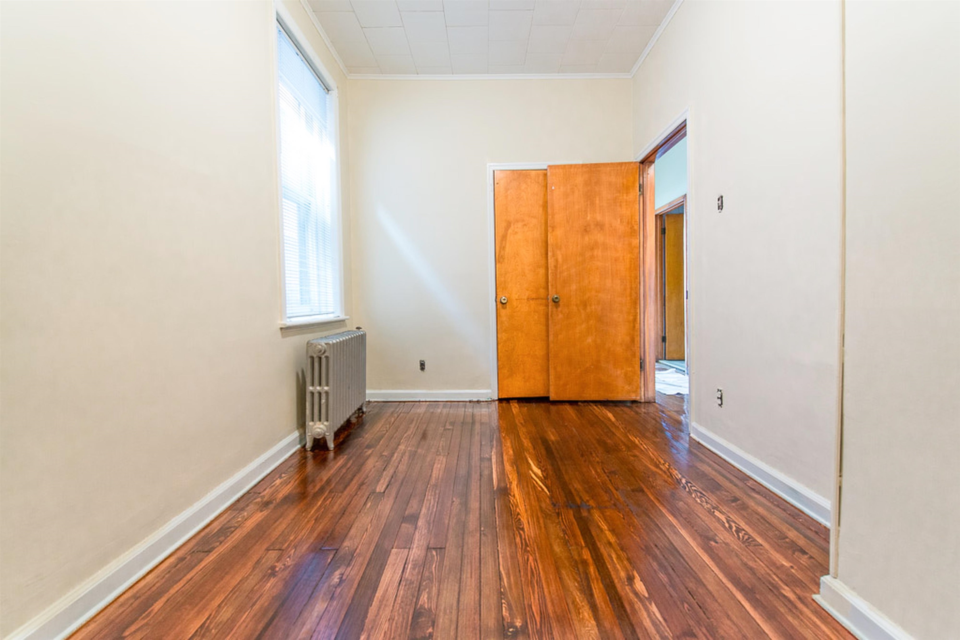 277 PALISADE AVE Unit: 2