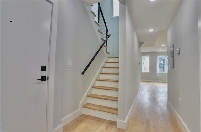 443 BERGEN AVE Unit: 3
