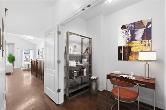 244 CAMBRIDGE AVE Unit: 2