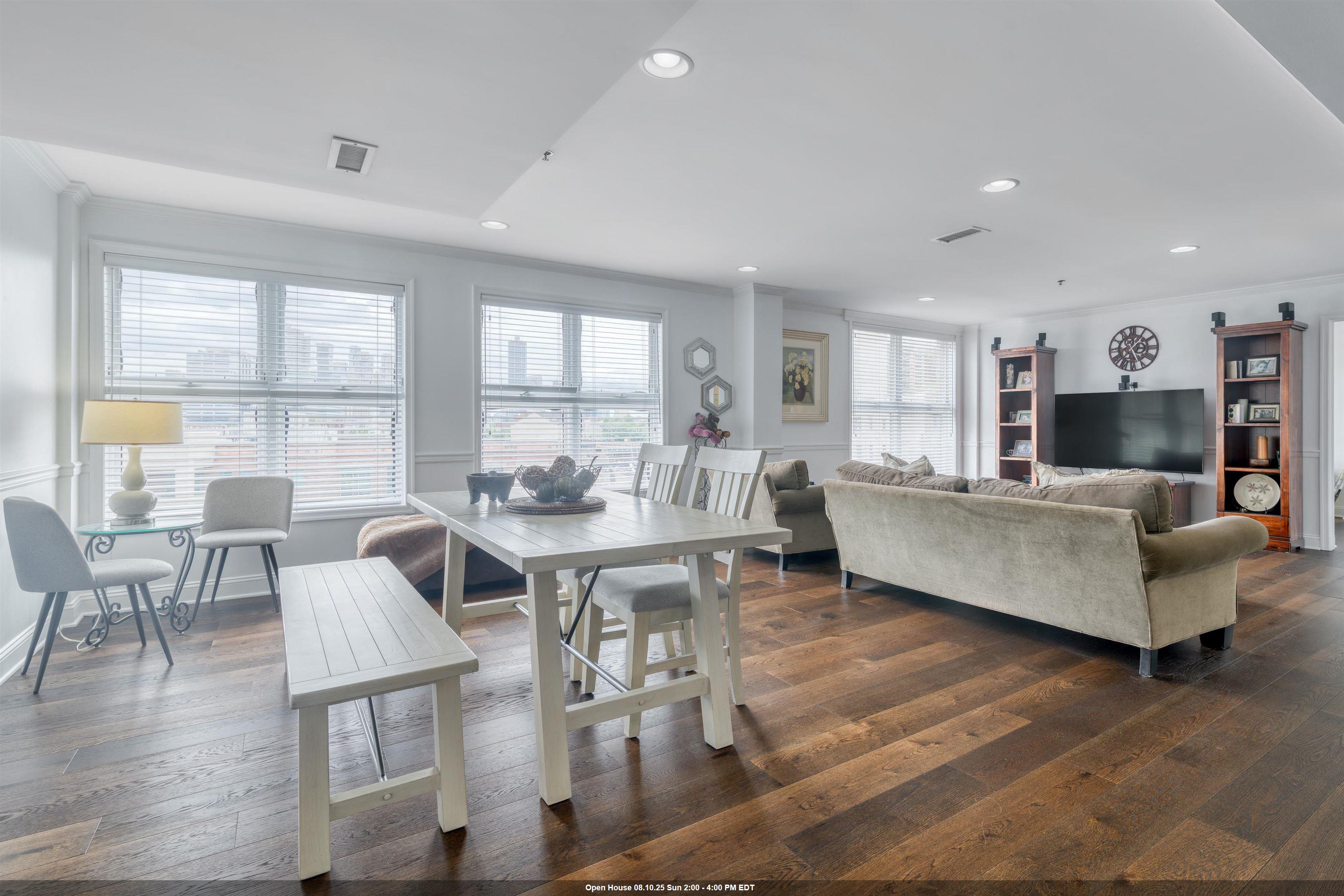 70 ADAMS ST Unit: 5M