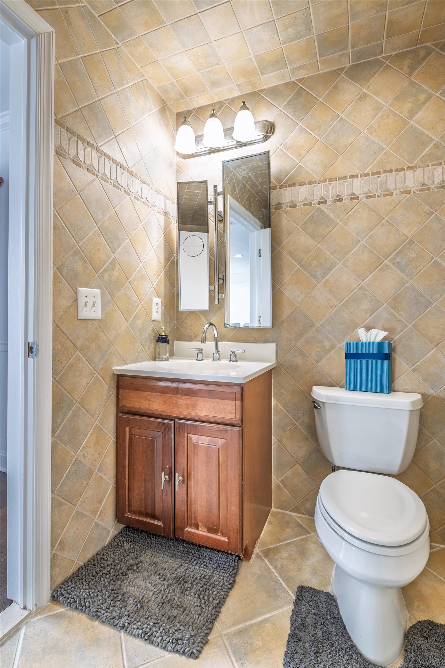 70 ADAMS ST Unit: 5M