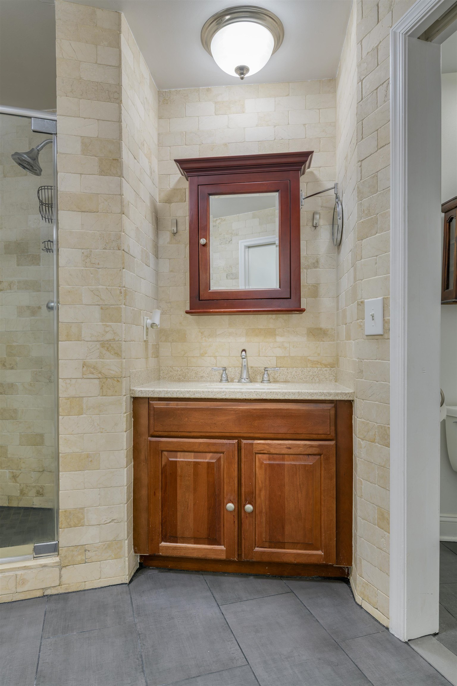 70 ADAMS ST Unit: 5M