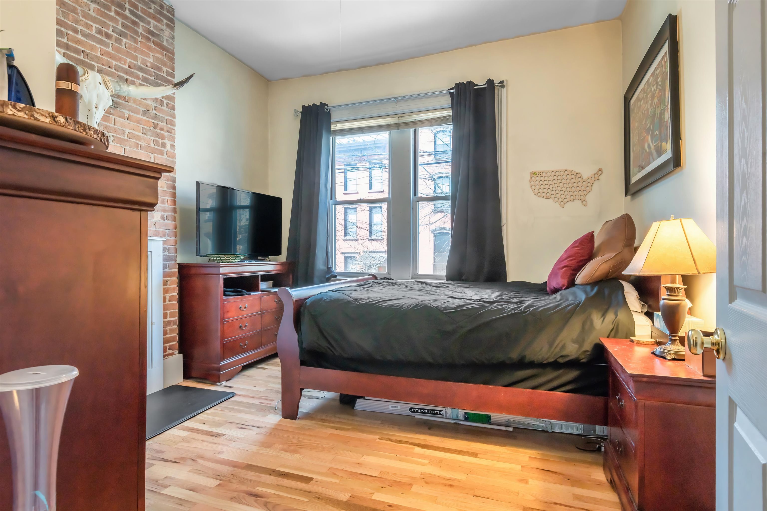 707 GARDEN ST Unit: 1