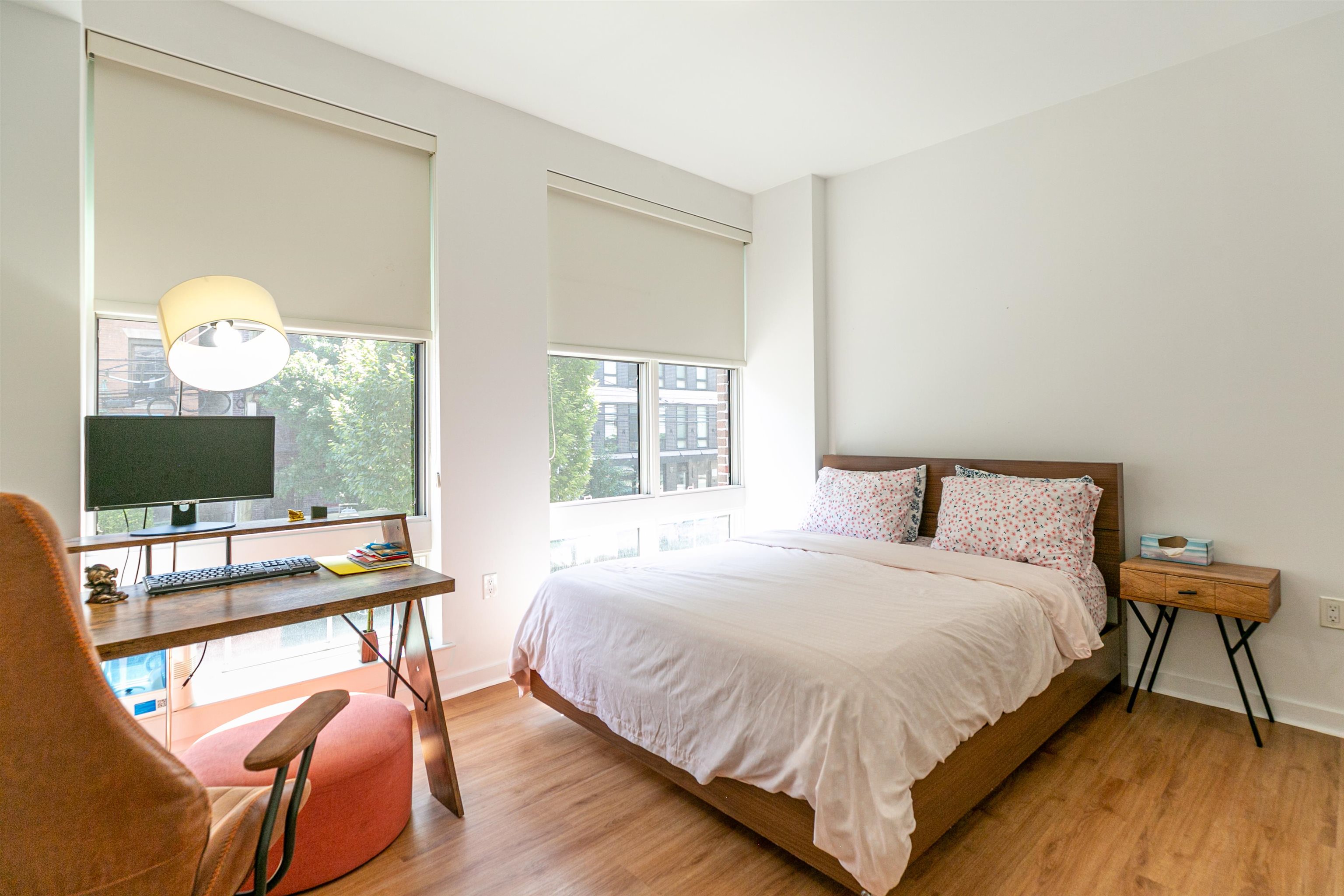 502 MADISON ST Unit: 203