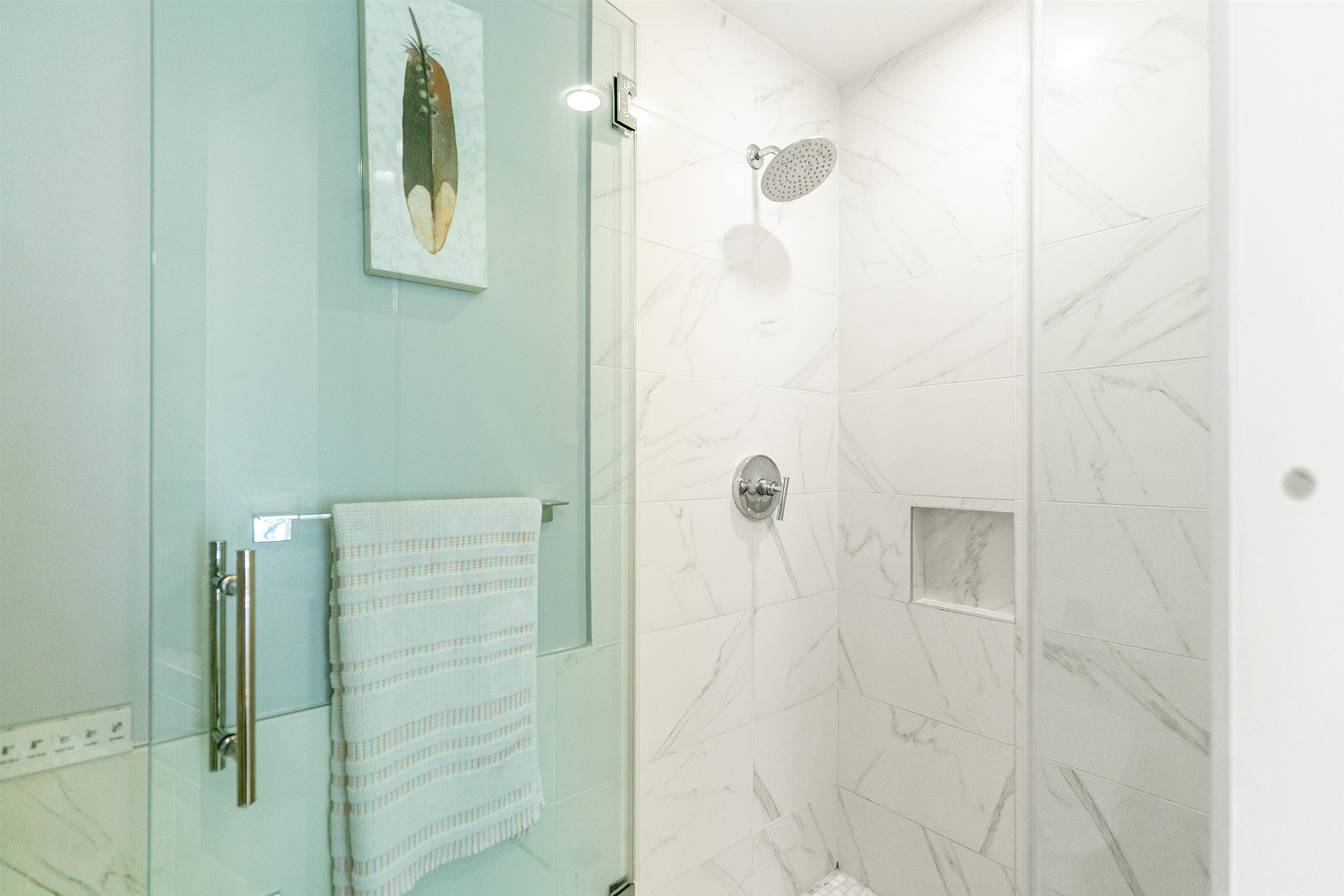 502 MADISON ST Unit: 203