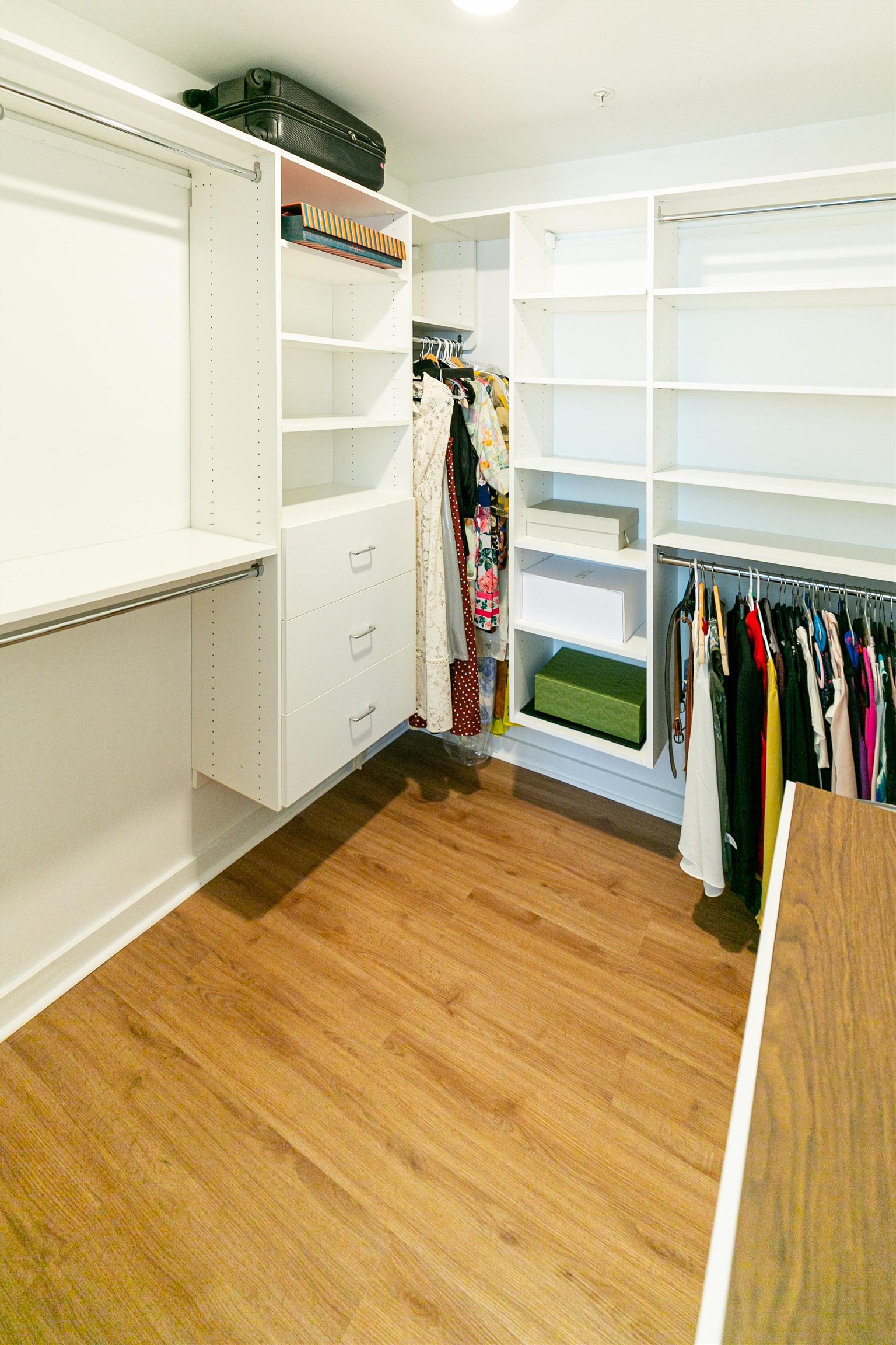 502 MADISON ST Unit: 203