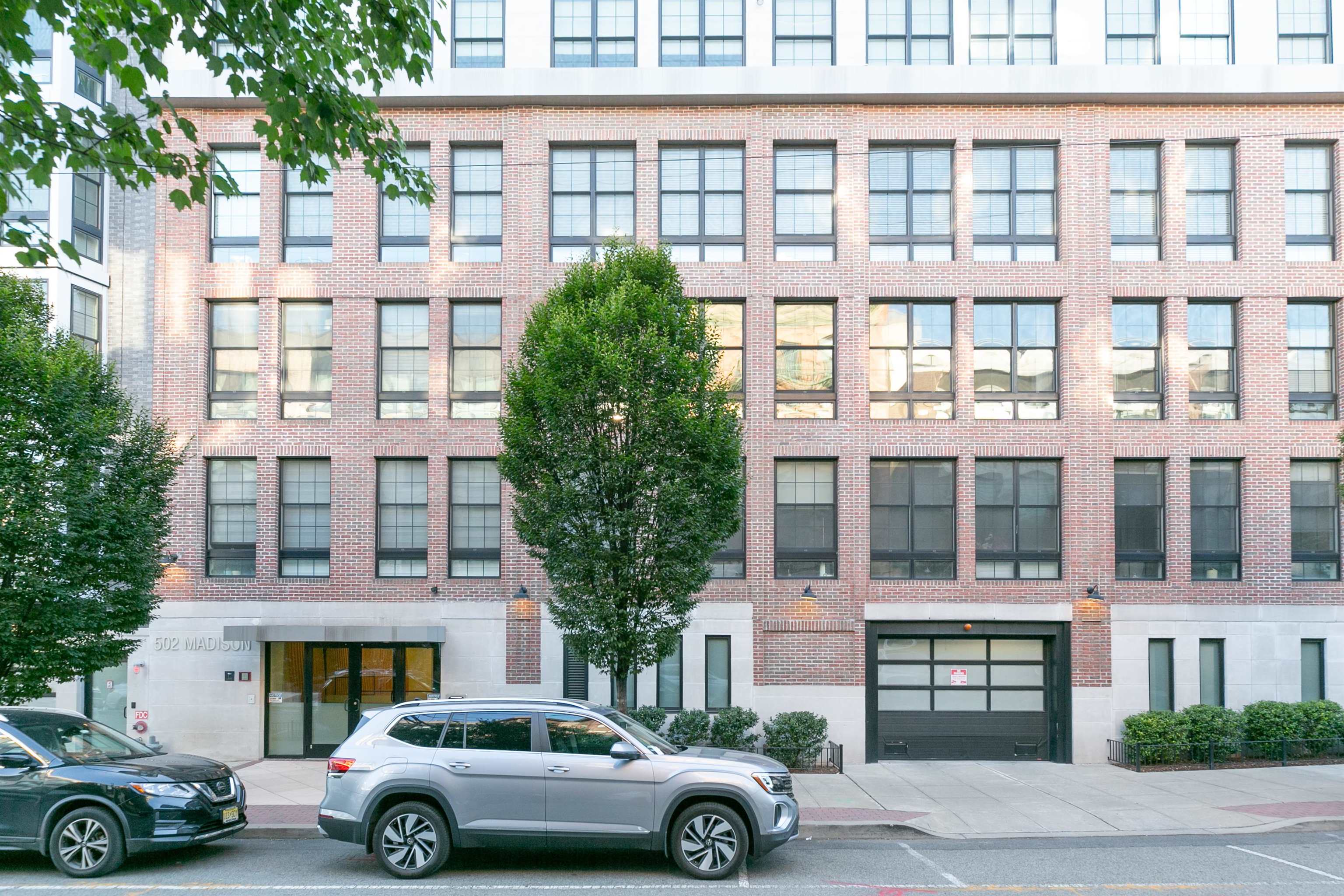 502 MADISON ST Unit: 203