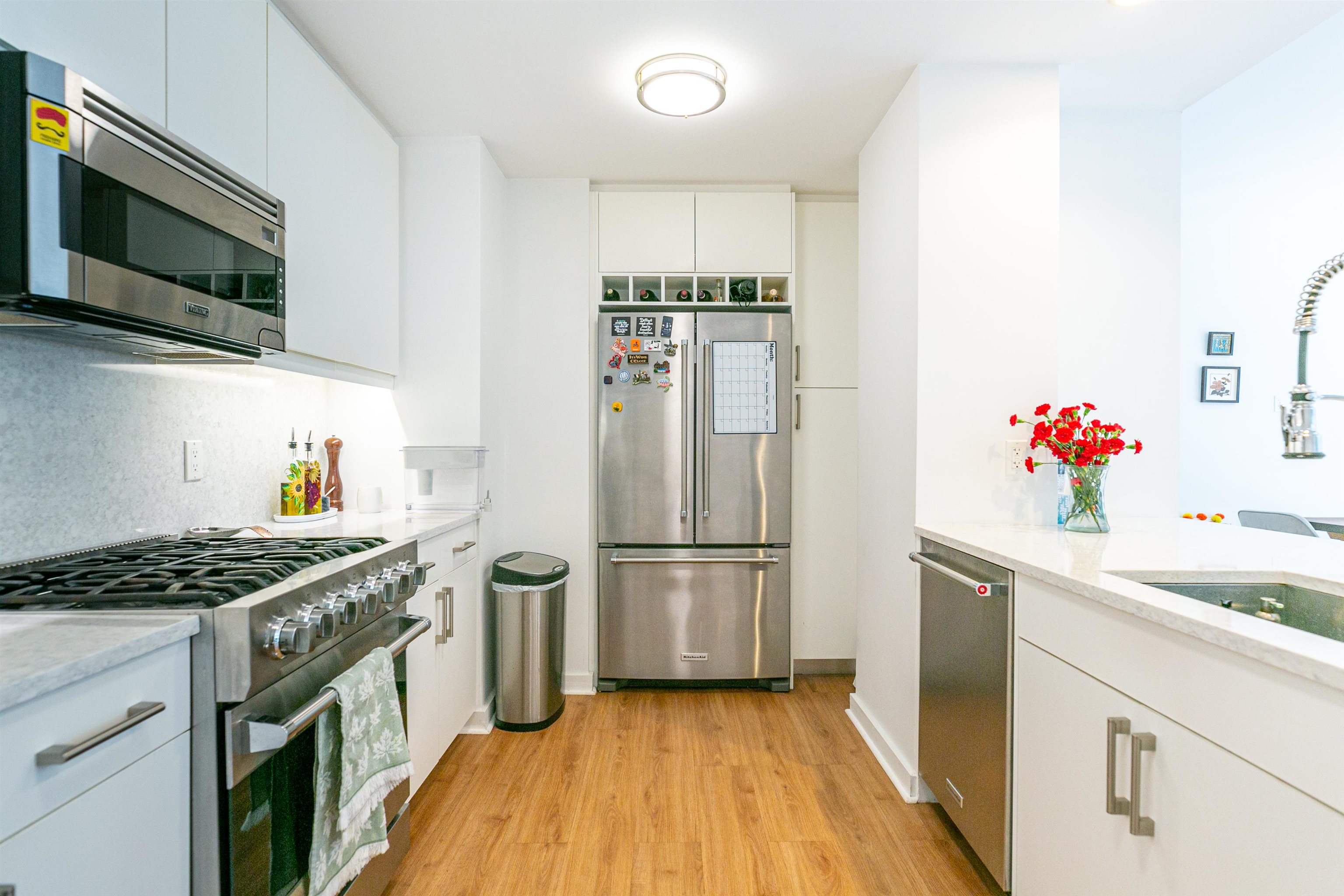 502 MADISON ST Unit: 203