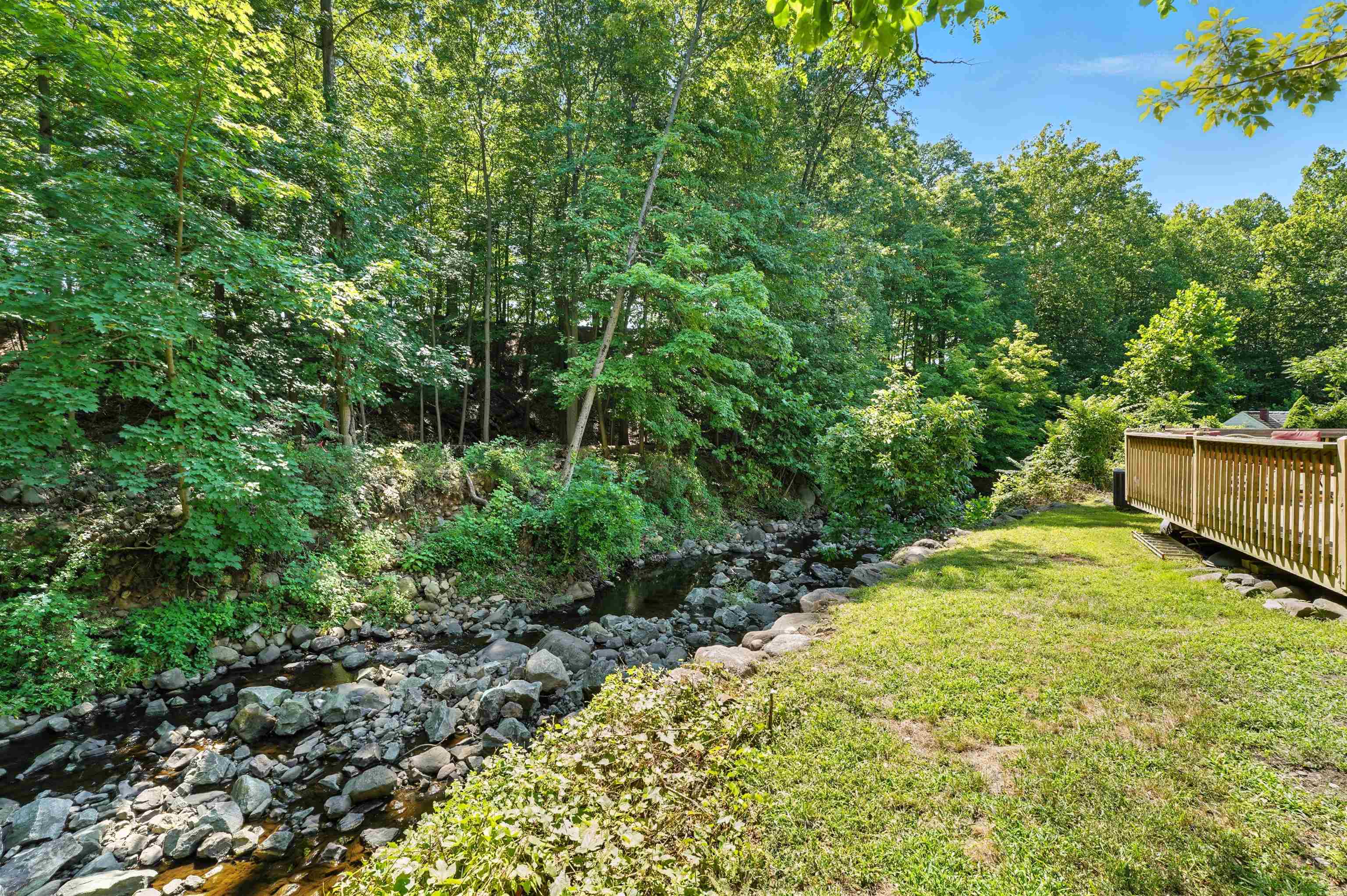 140 WEST GREENBROOK RD