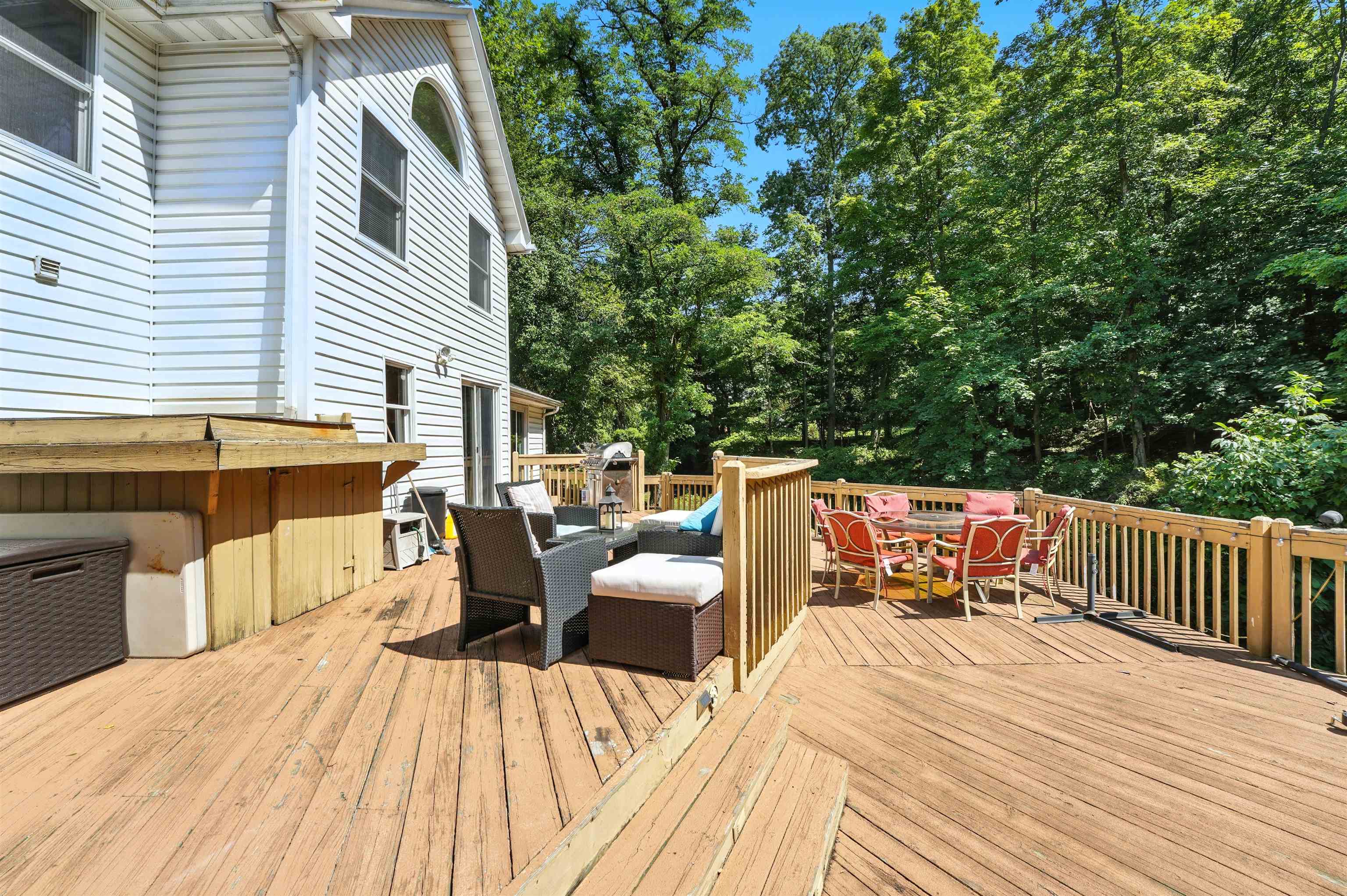 140 WEST GREENBROOK RD