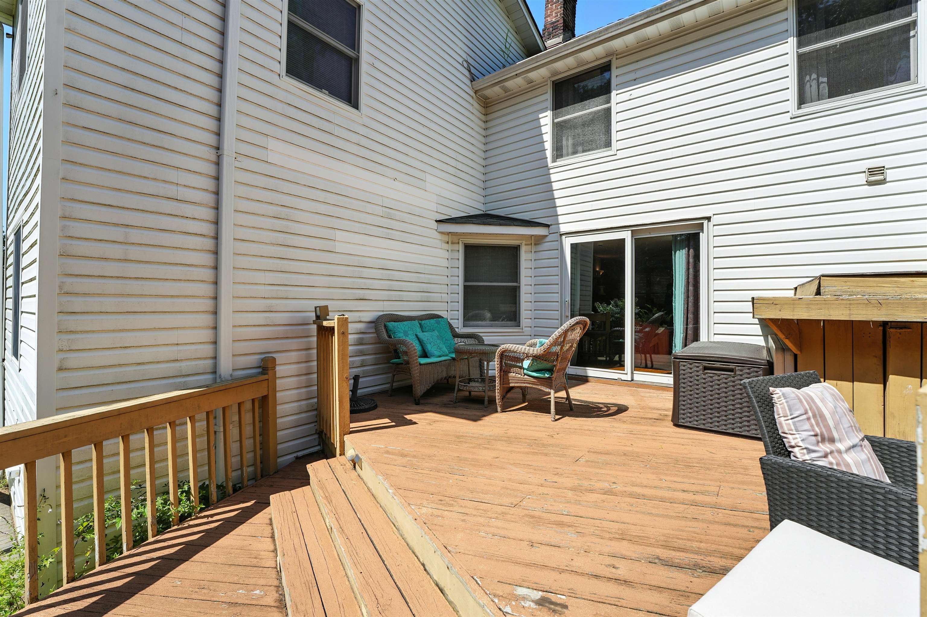 140 WEST GREENBROOK RD