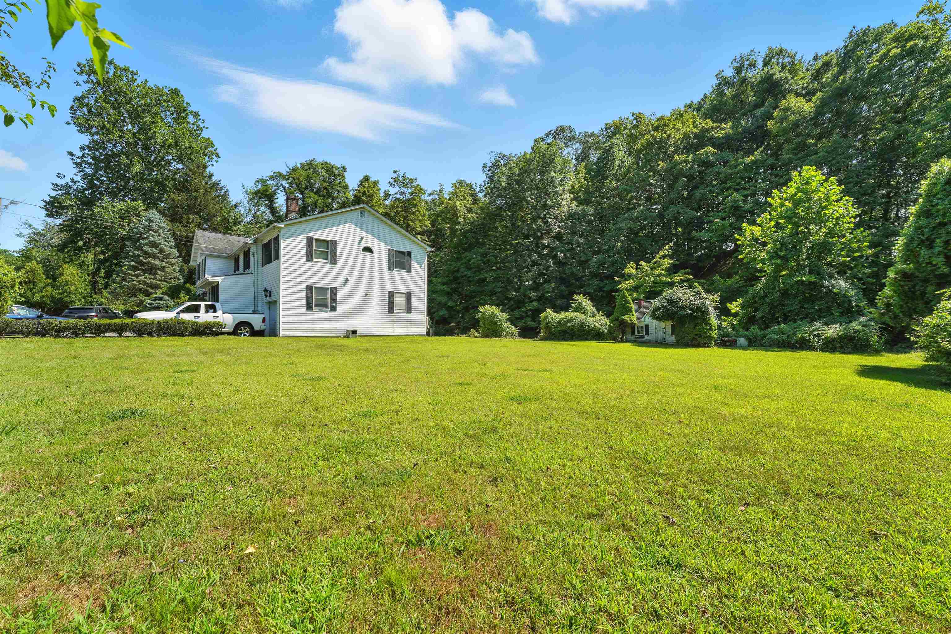 140 WEST GREENBROOK RD