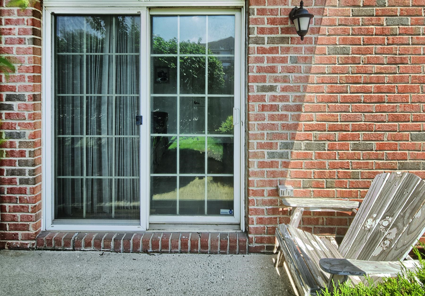 406 NEWBURGH CT