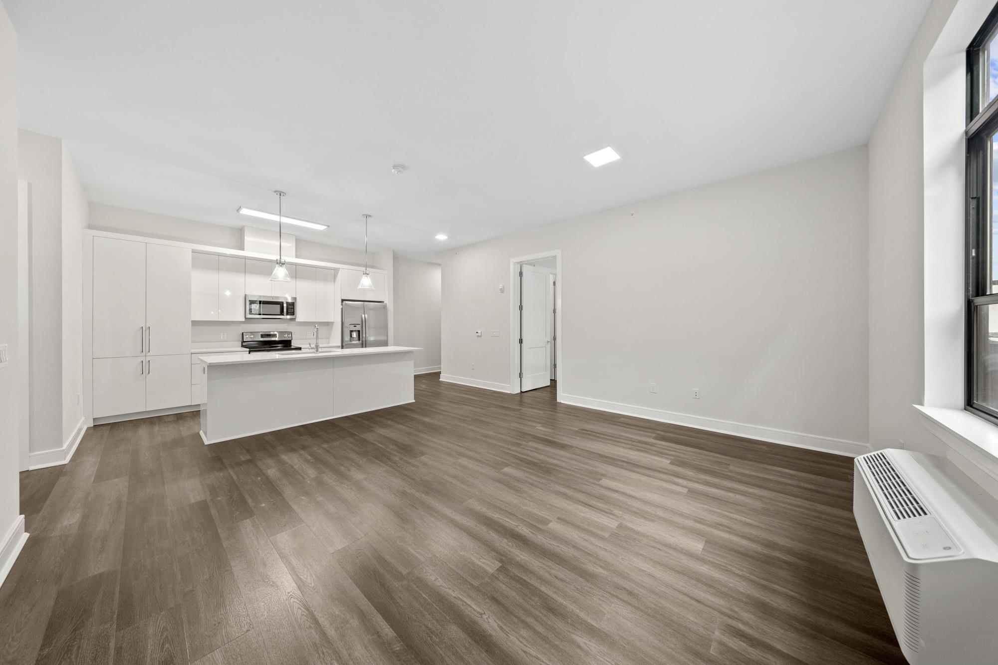 121 34TH ST Unit: 414