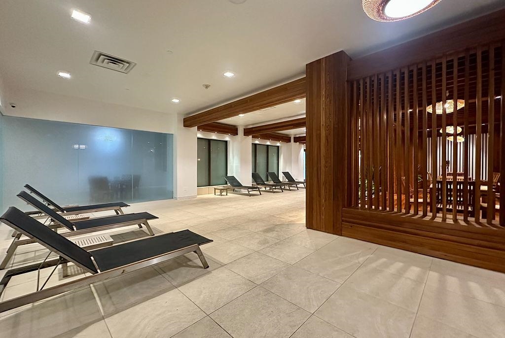 4 BEACON WAY Unit: 1110