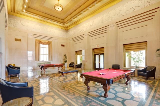 4 BEACON WAY Unit: 1110