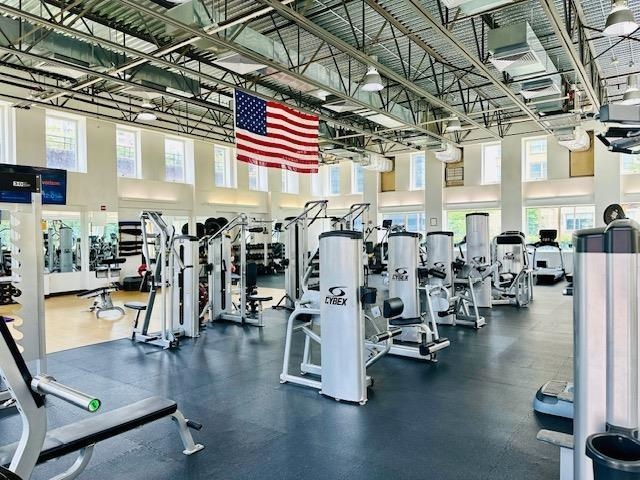 88 MORGAN ST Unit: 3902