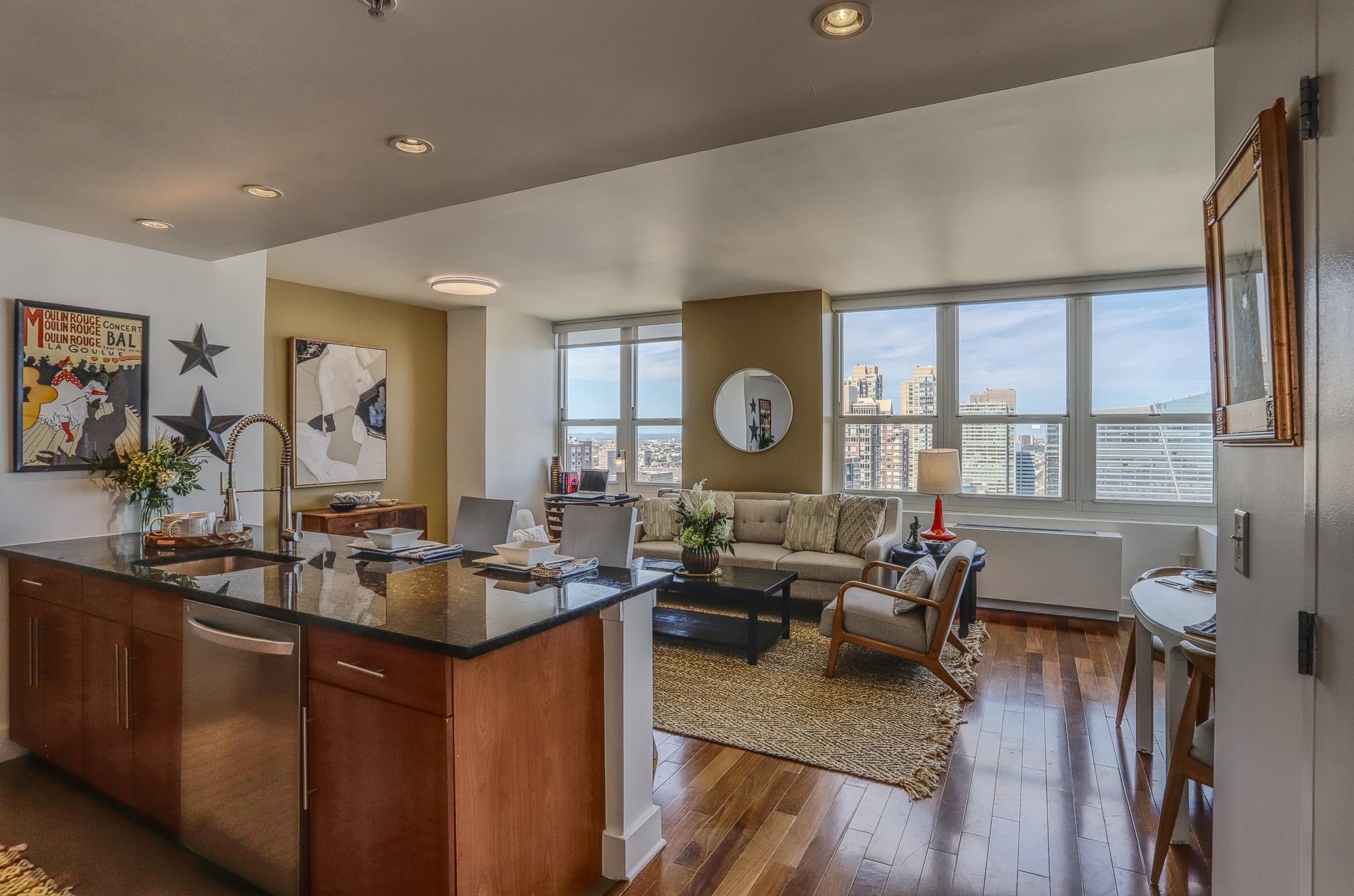 88 MORGAN ST Unit: 3902