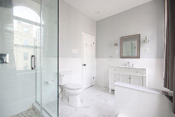 163 14TH ST Unit: 8