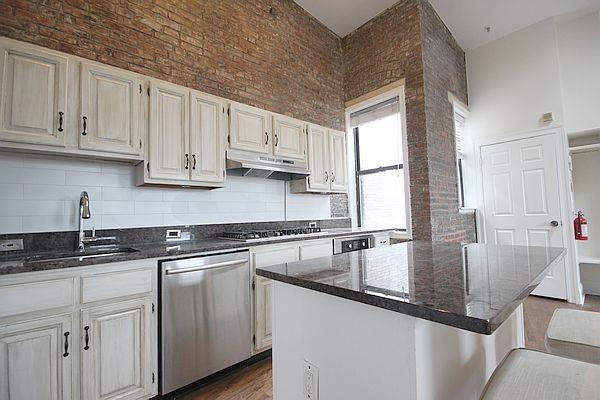 163 14TH ST Unit: 8