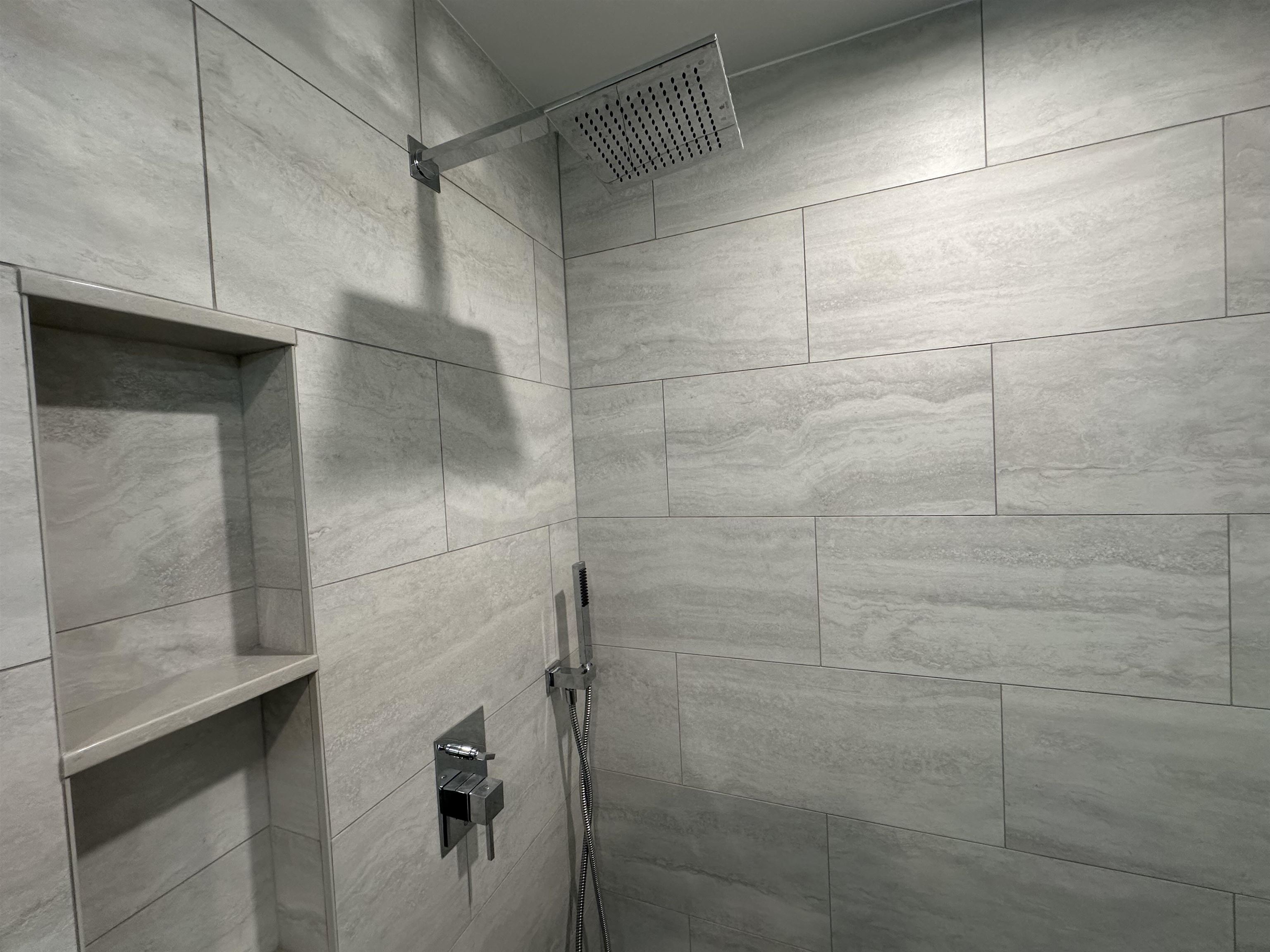 712 HUDSON ST Unit: 1