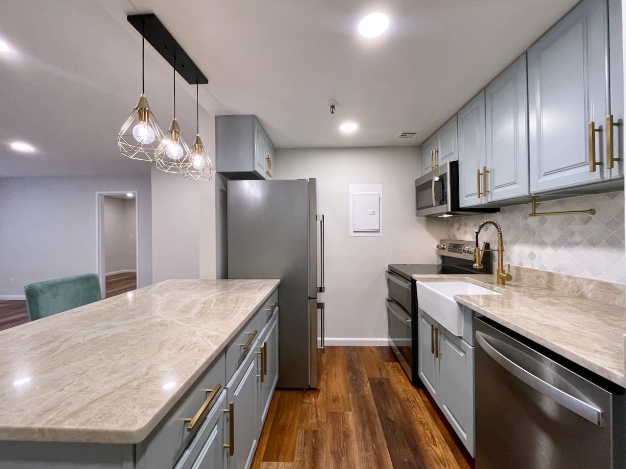 43-49 VAN WAGENEN AVE Unit: GA