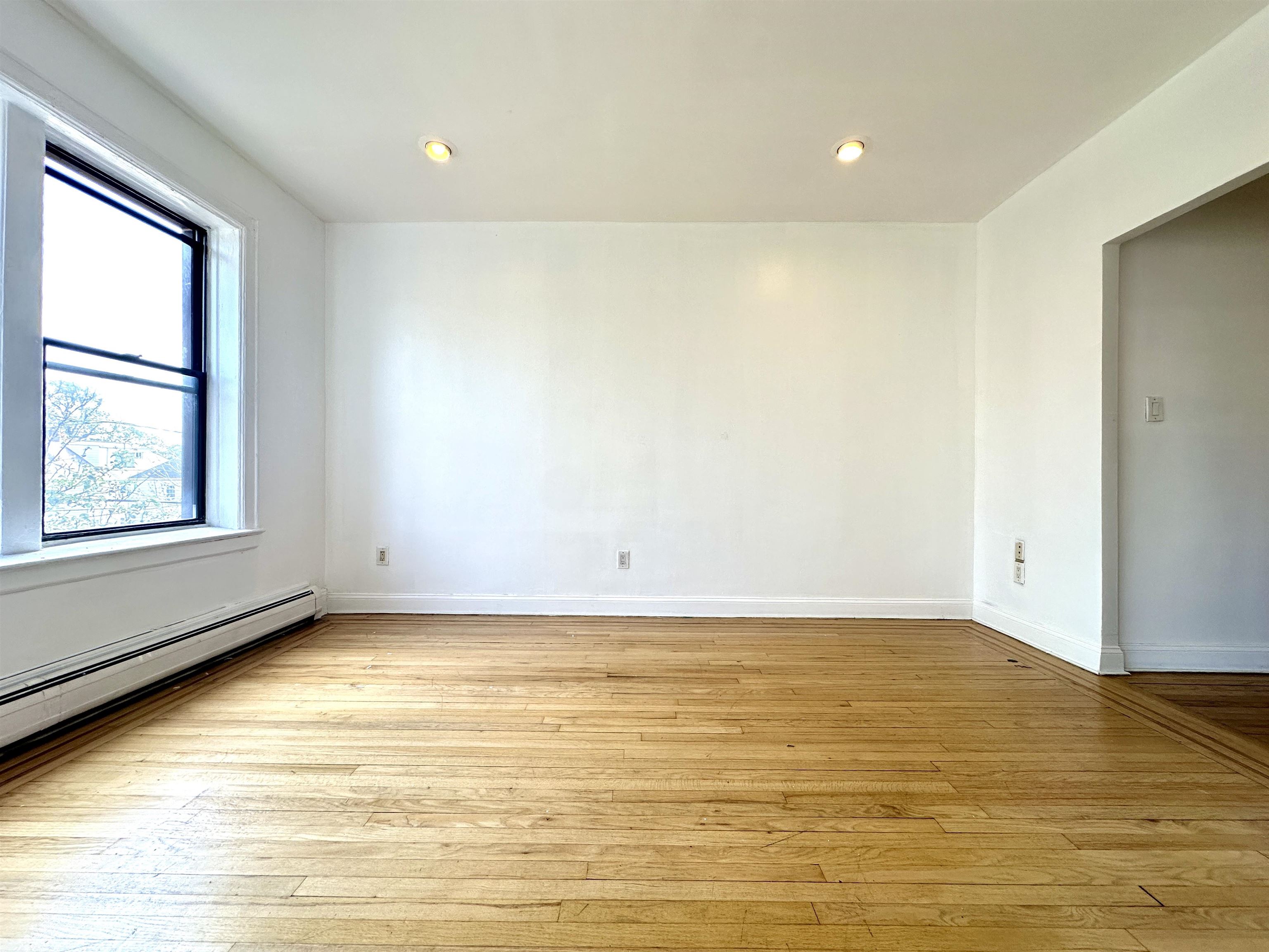 15 BROADWAY Unit: 202