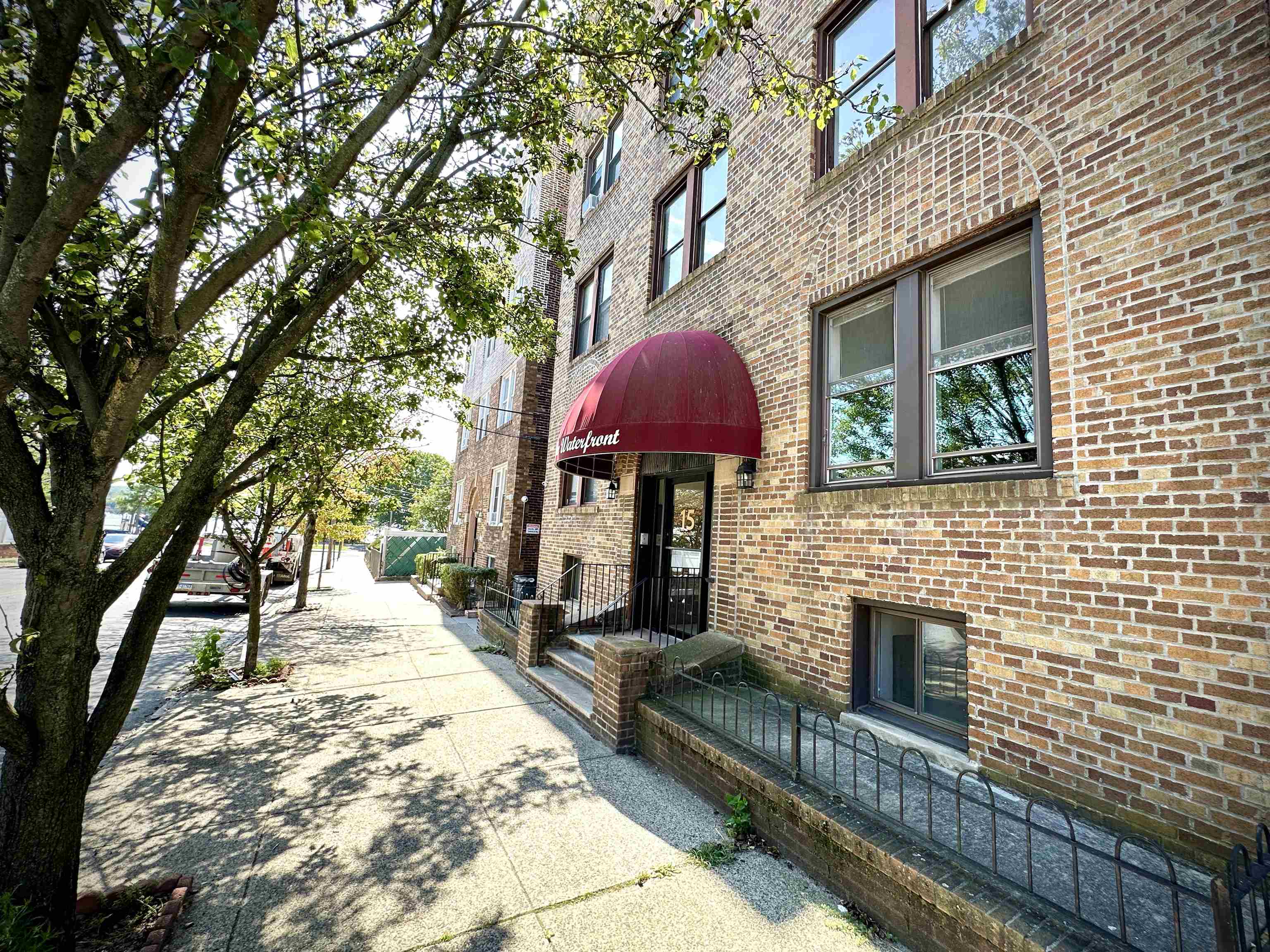 15 BROADWAY Unit: 202