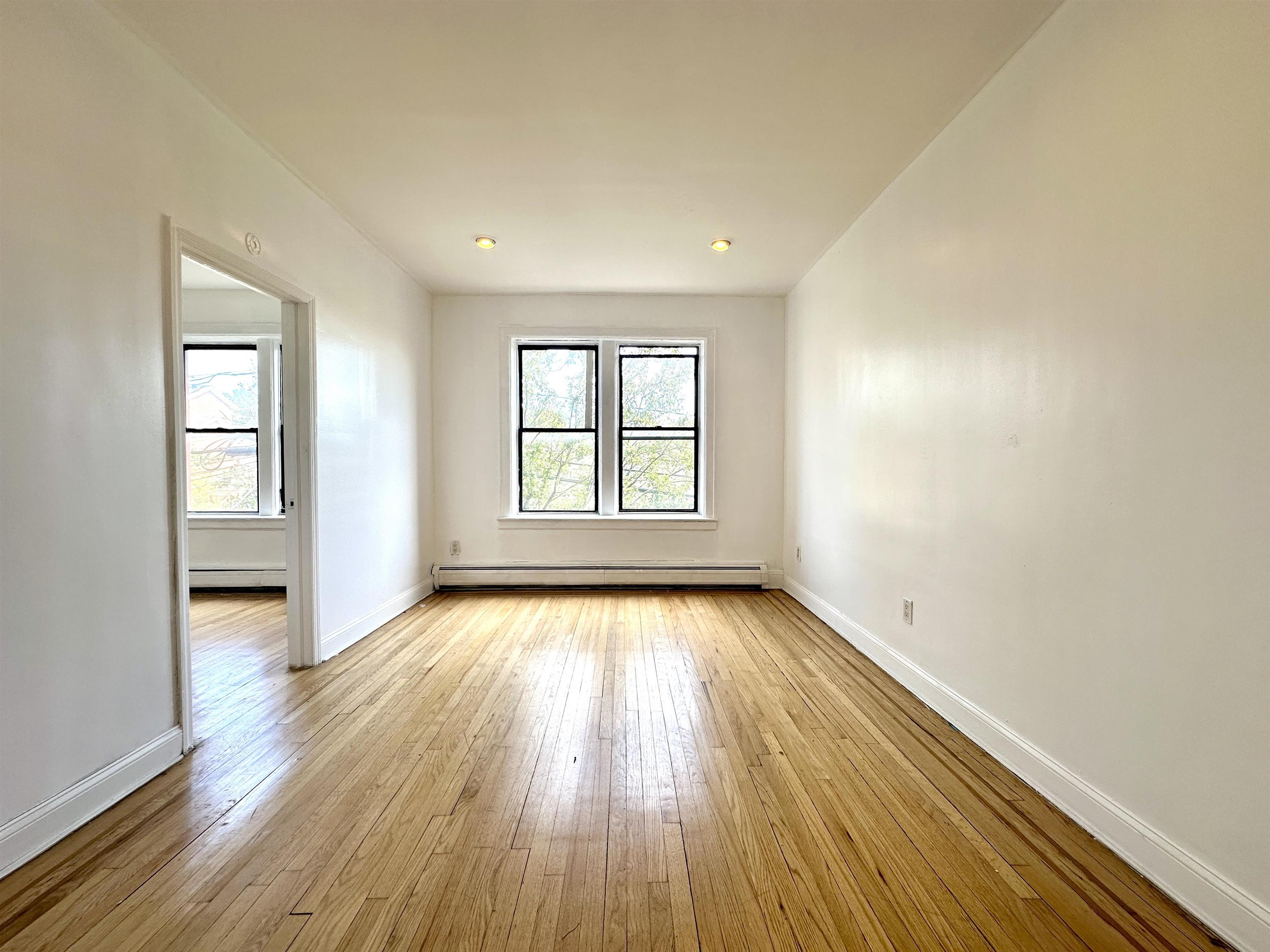 15 BROADWAY Unit: 202