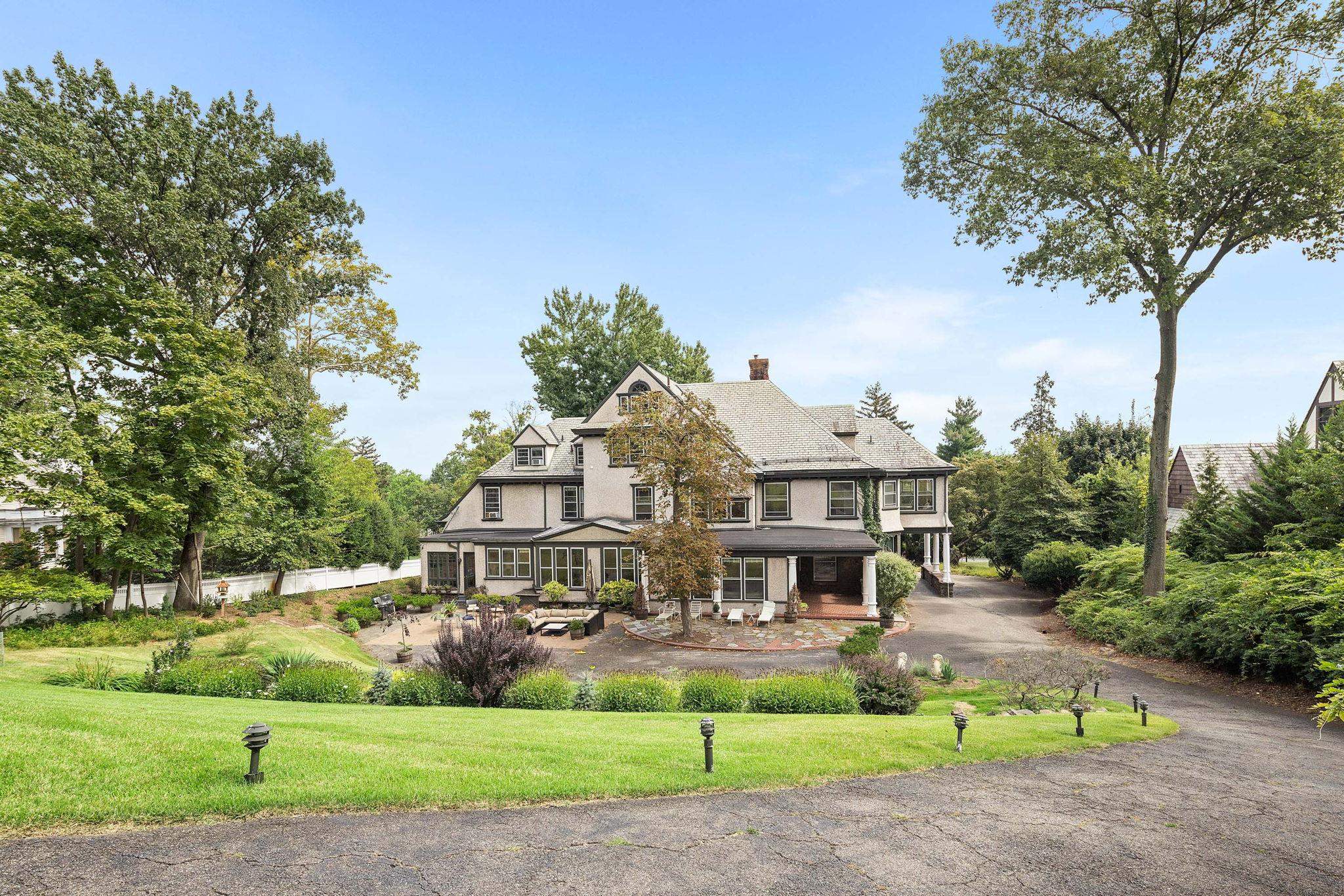 74 SOUTH MOUNTAIN AVE