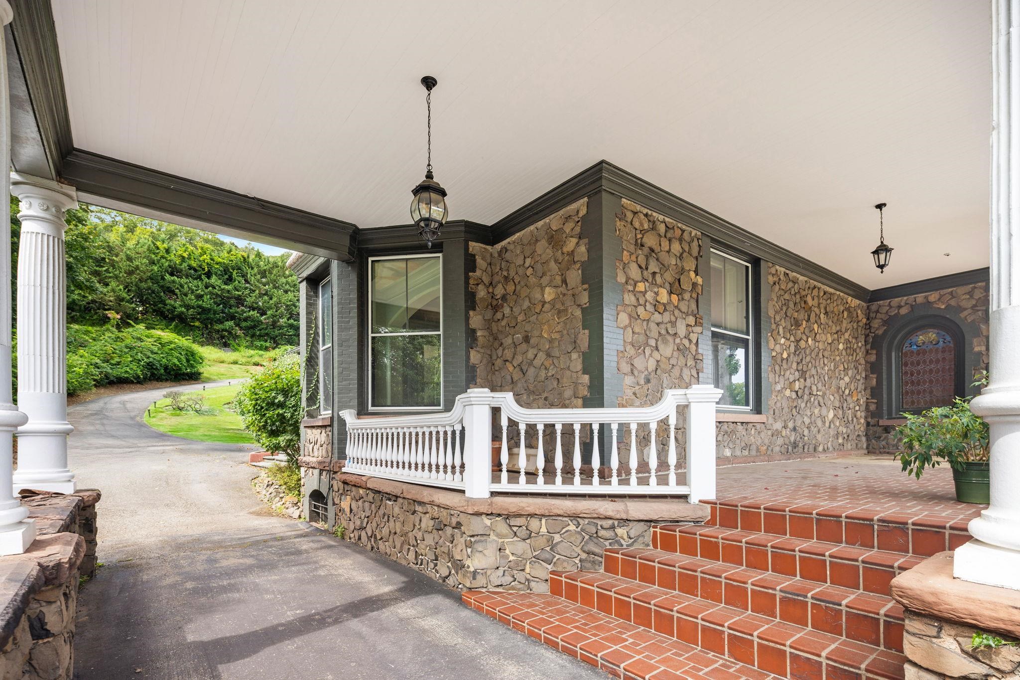 74 SOUTH MOUNTAIN AVE