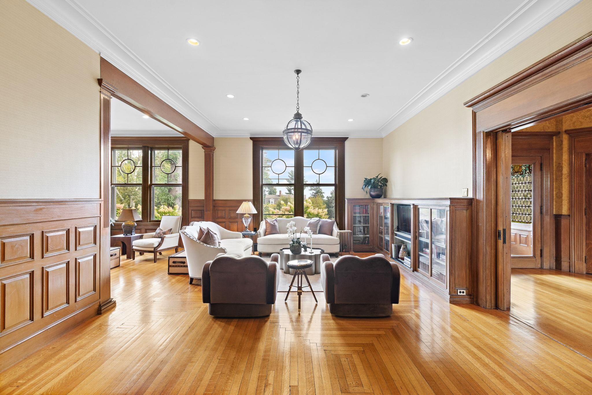 74 SOUTH MOUNTAIN AVE