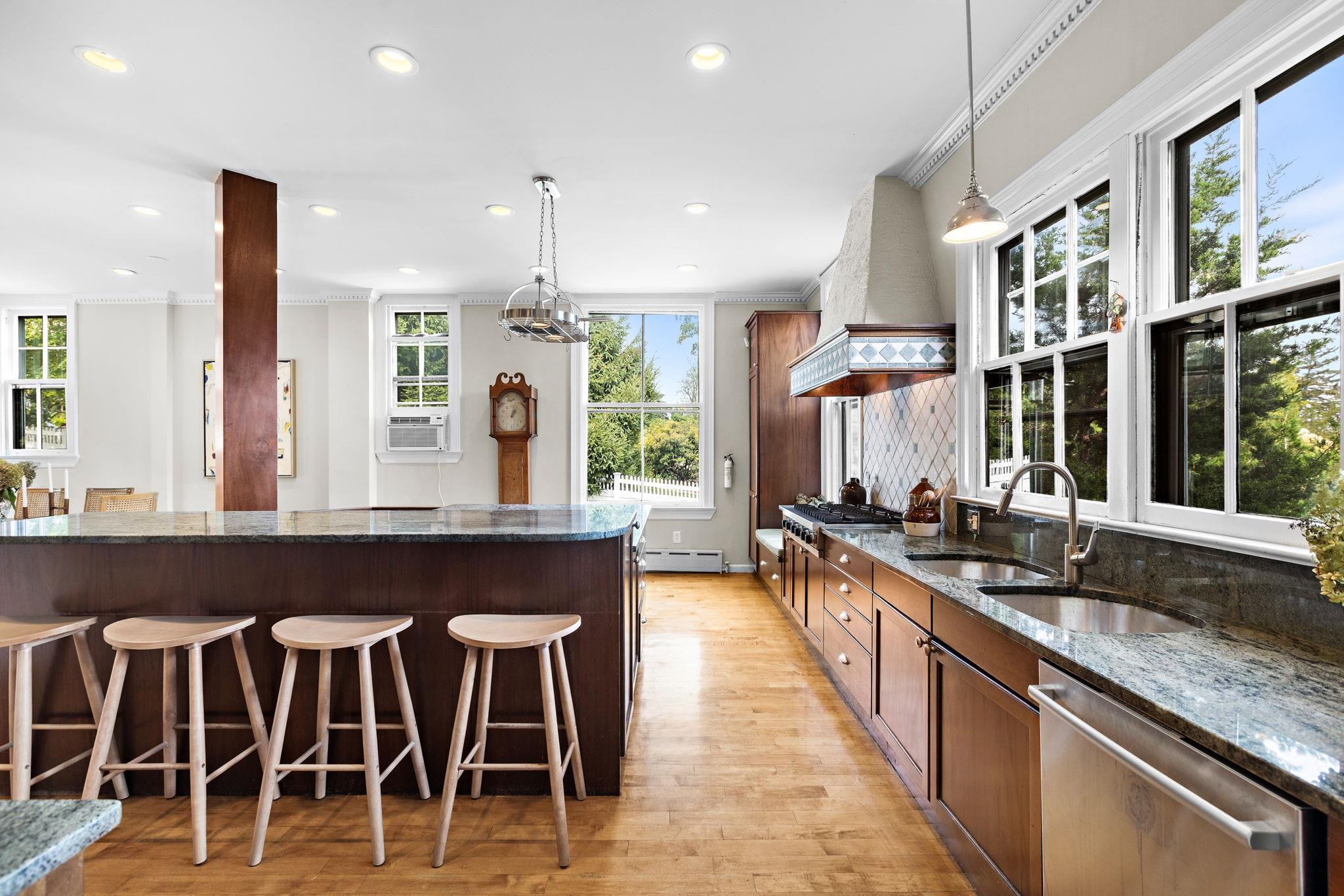 74 SOUTH MOUNTAIN AVE