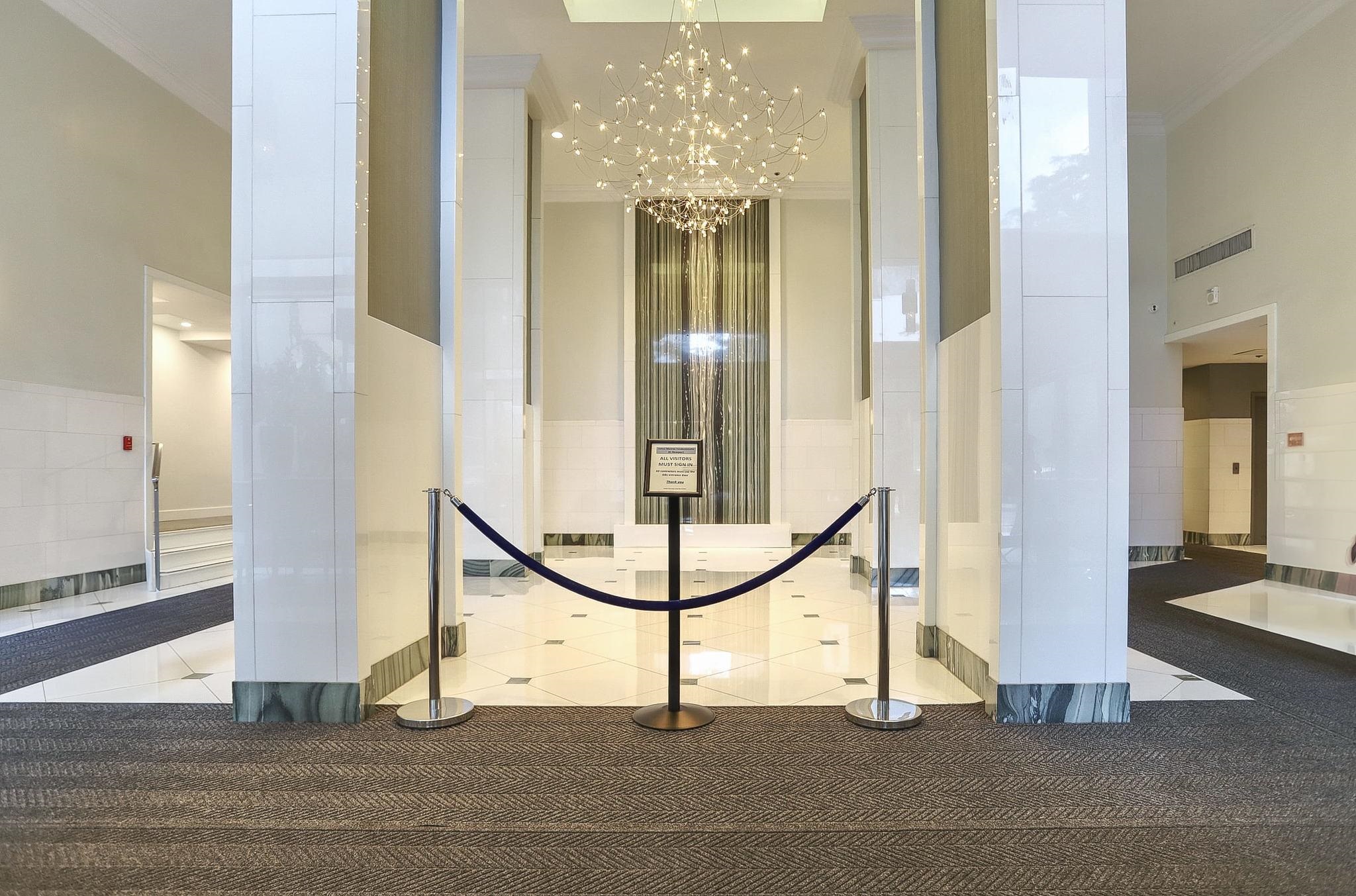 45 RIVER DR SOUTH Unit: 912