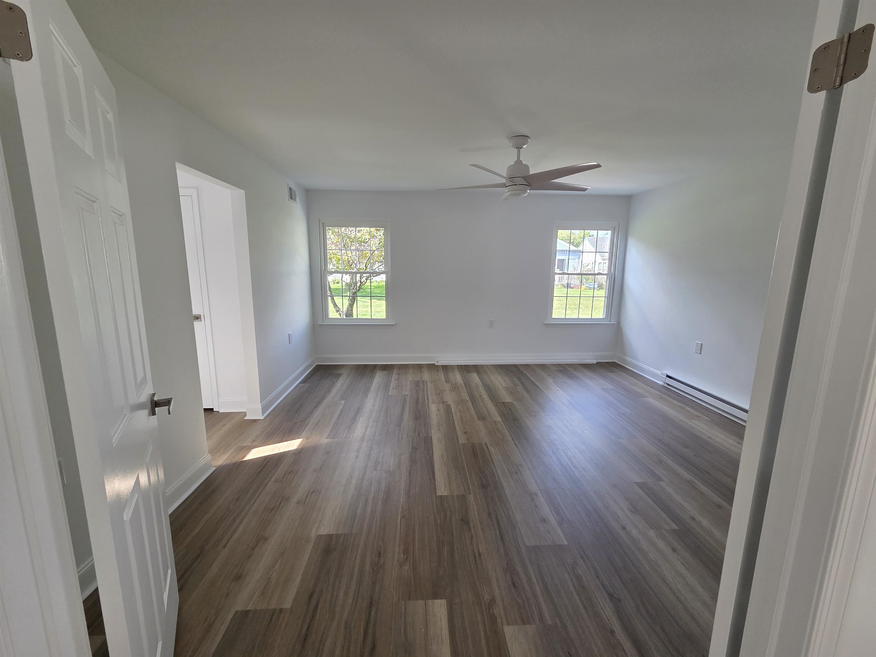 93 MANSFIELD AVE