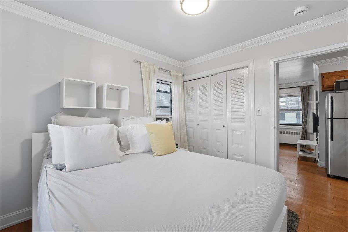 1721 JOHN F KENNEDY BLVD Unit: 1G