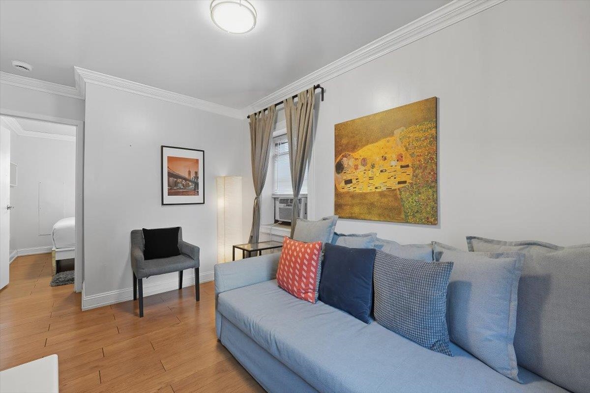 1721 JOHN F KENNEDY BLVD Unit: 1G