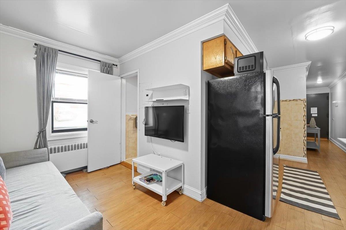 1721 JOHN F KENNEDY BLVD Unit: 1G
