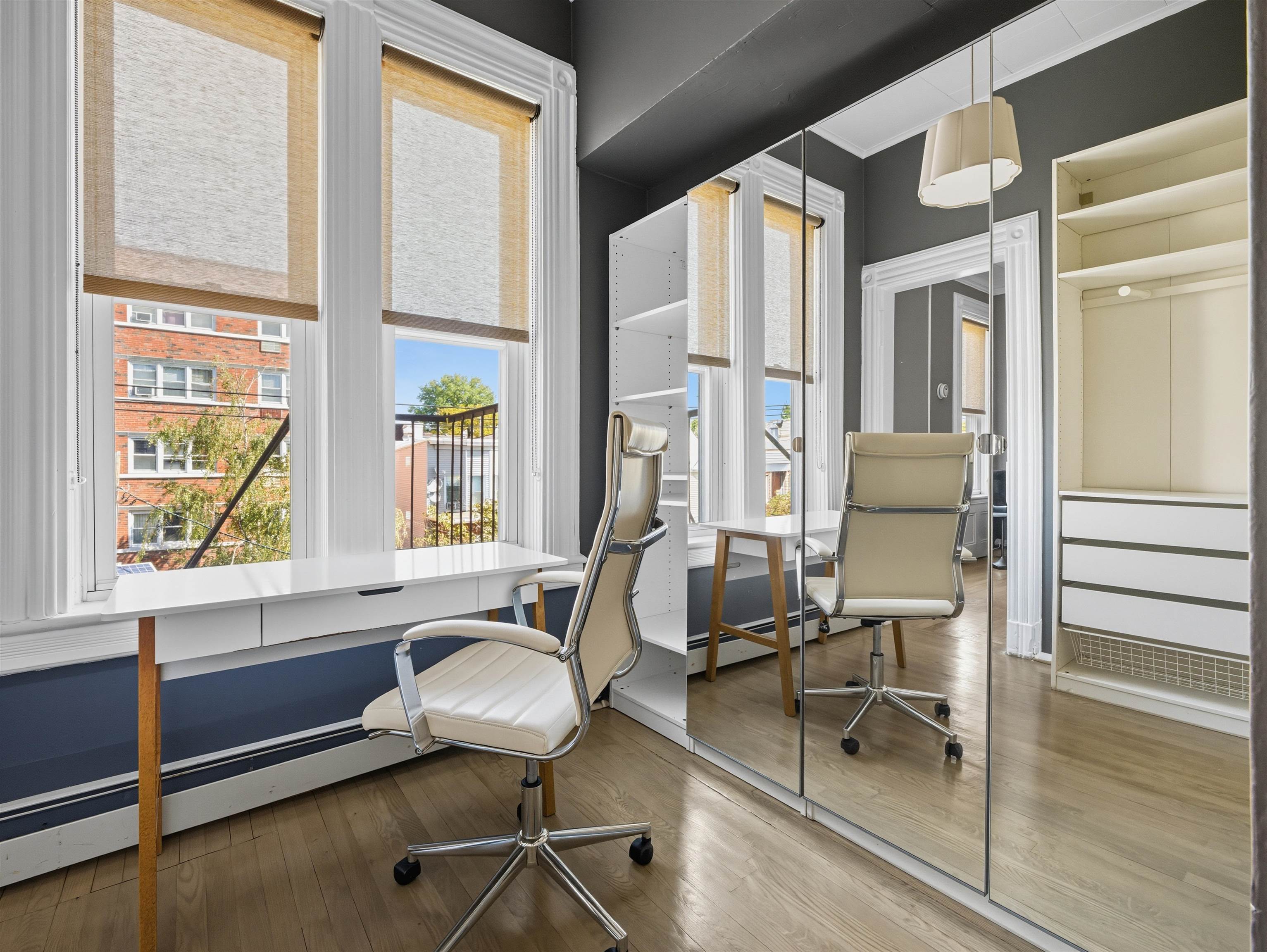 155 BOWERS ST Unit: 3