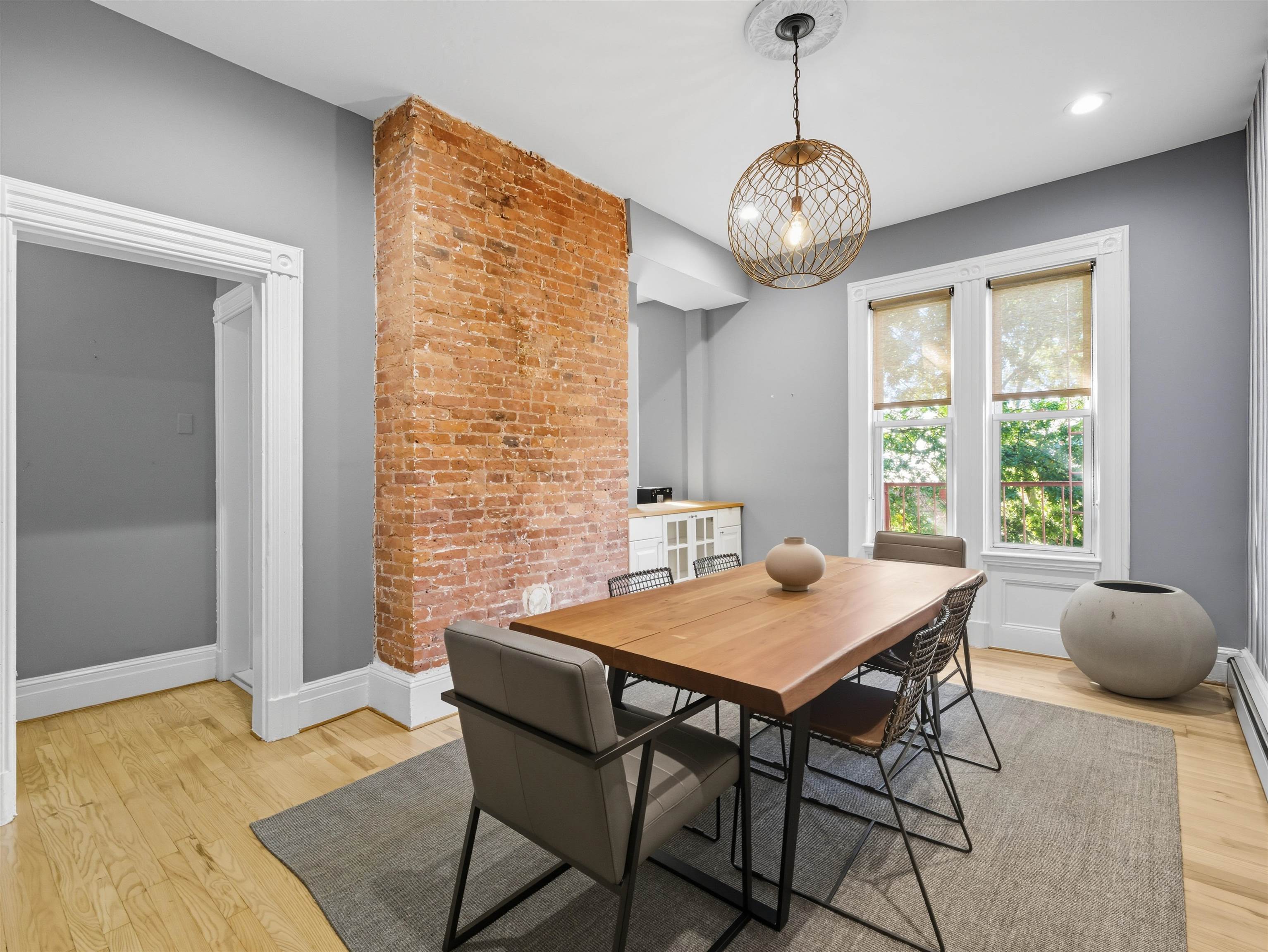 155 BOWERS ST Unit: 3