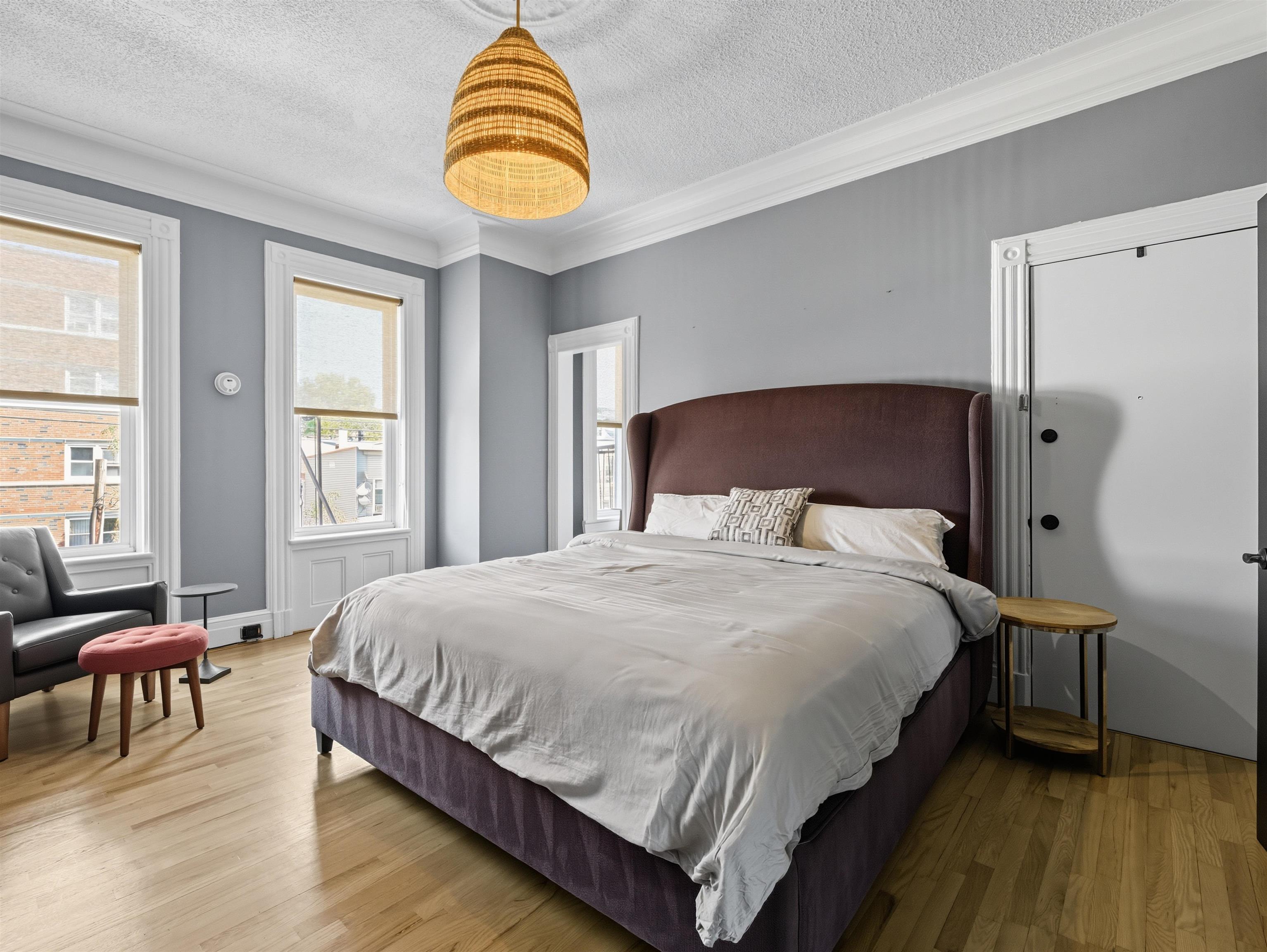 155 BOWERS ST Unit: 3