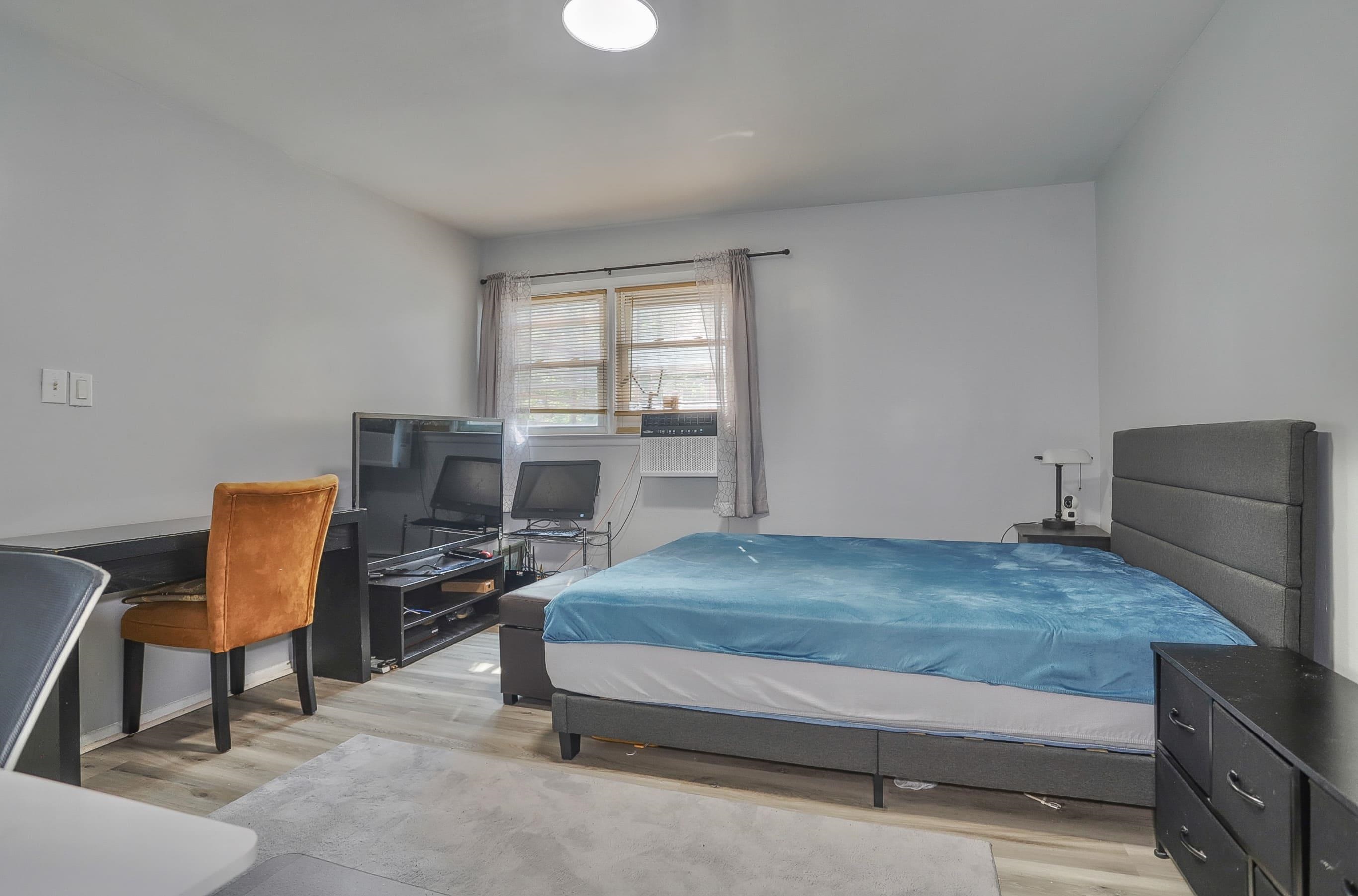 252A NORTH ST Unit: #201