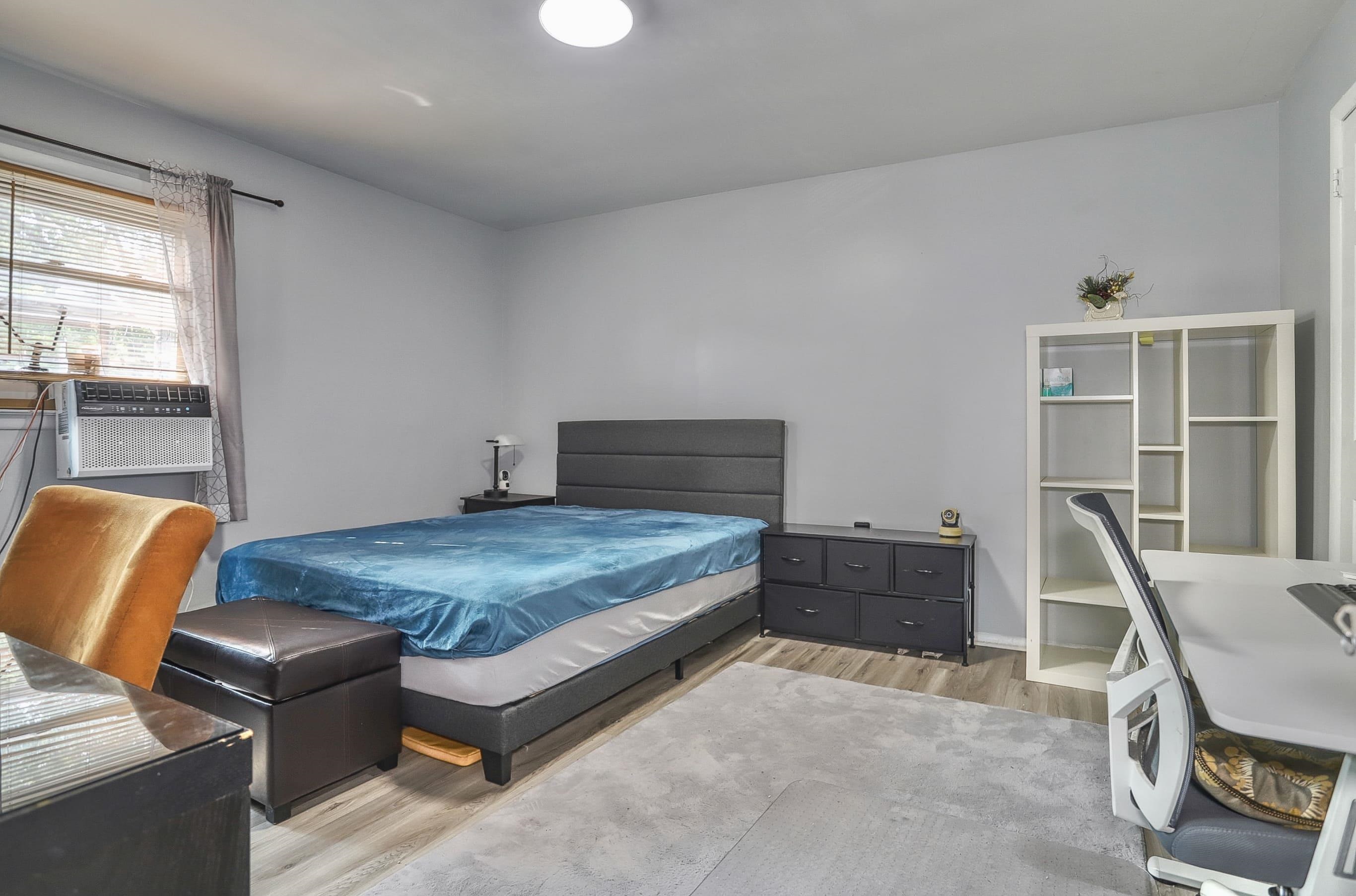 252A NORTH ST Unit: #201