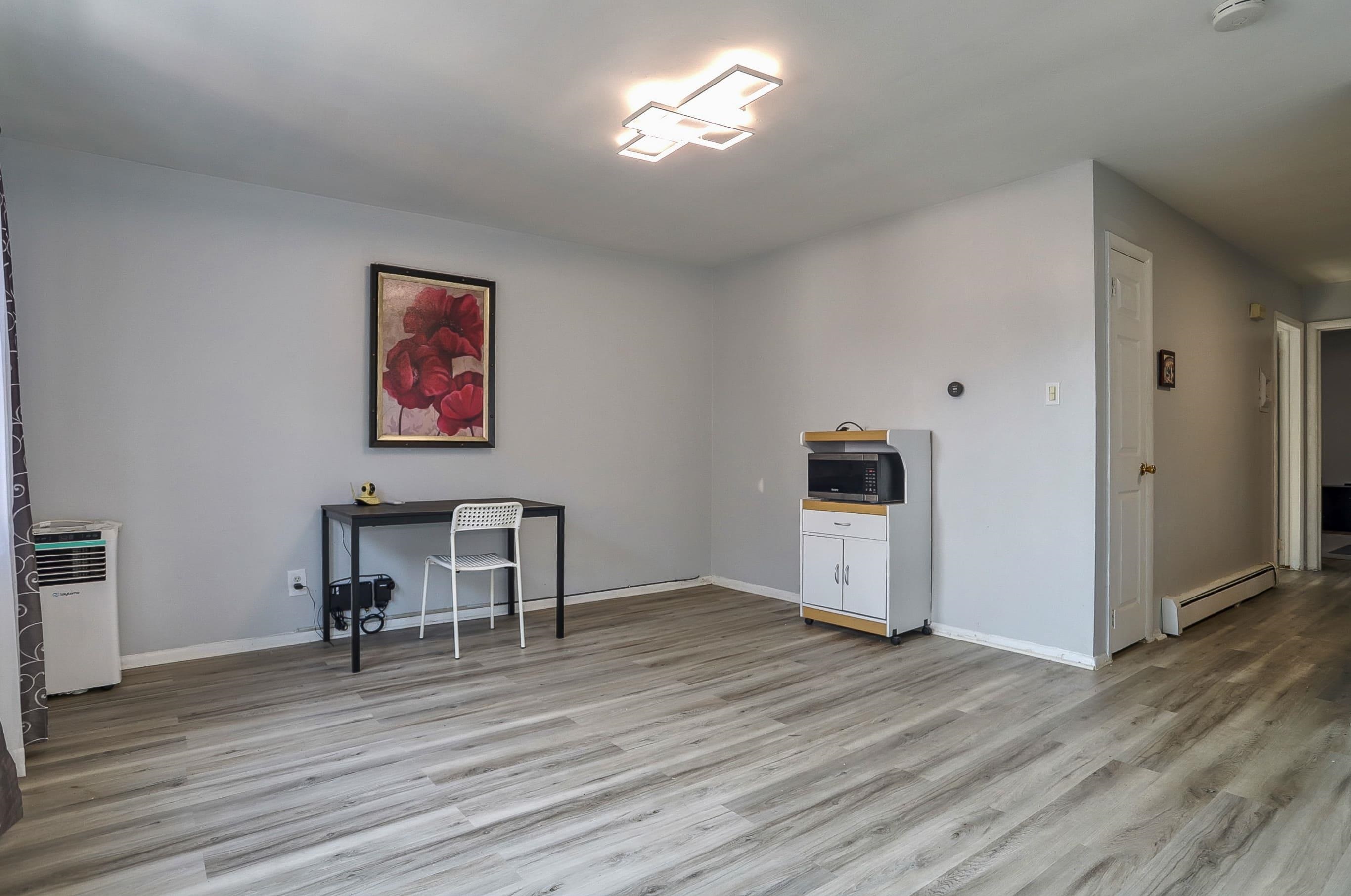 252A NORTH ST Unit: #201