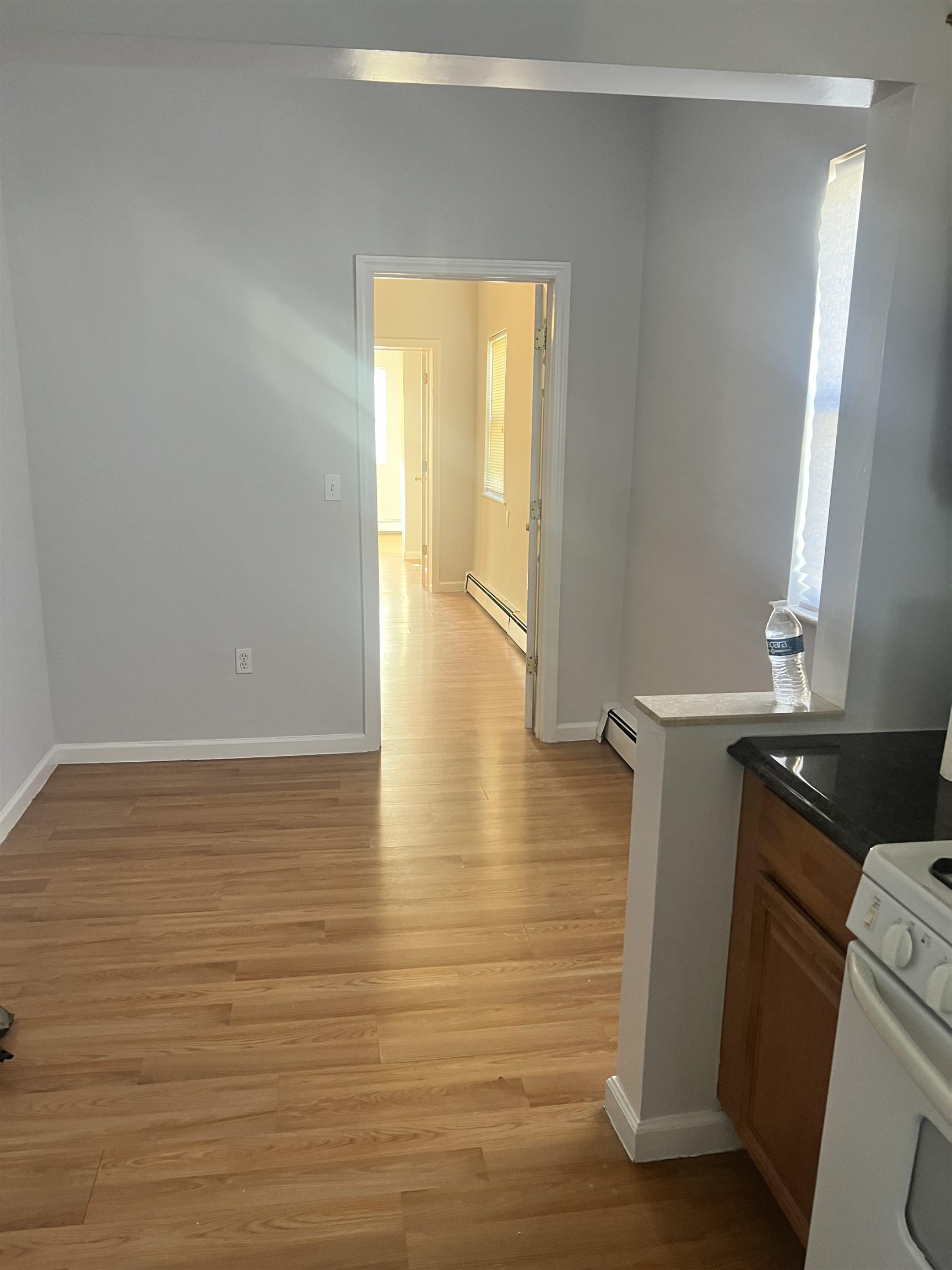 38 BLEECKER ST Unit: 2L