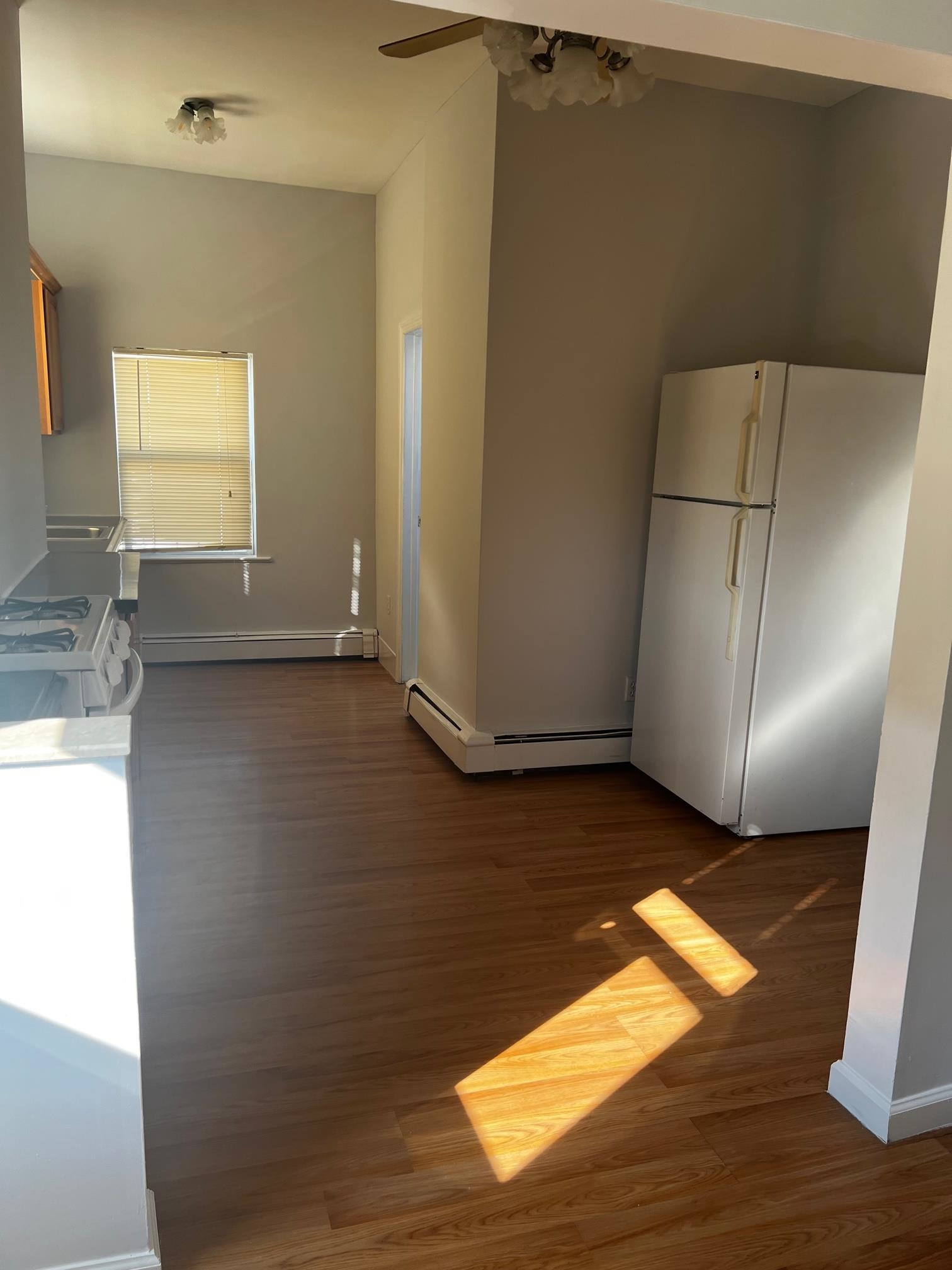 38 BLEECKER ST Unit: 2L